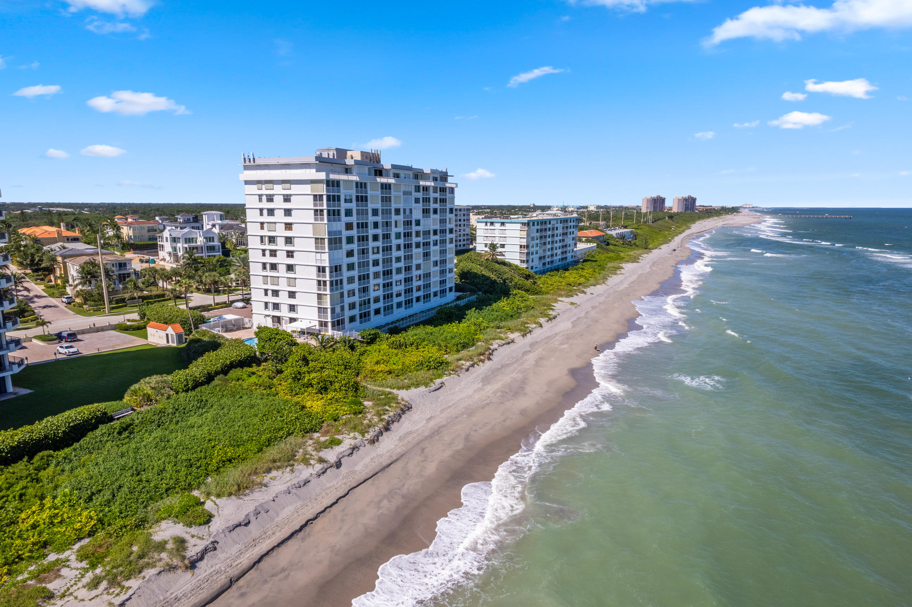 840 Ocean Drive 103