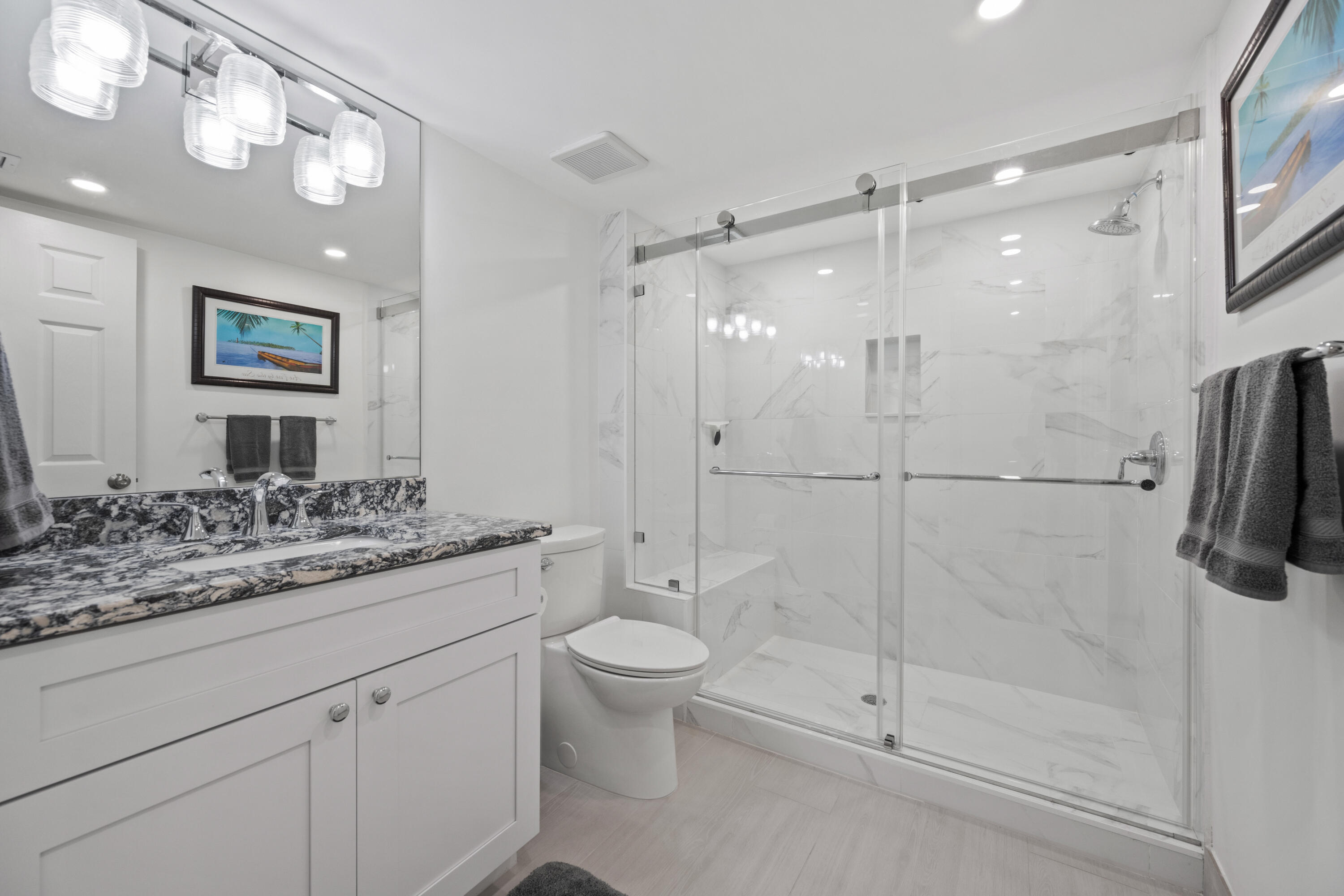 840 Ocean Drive 103