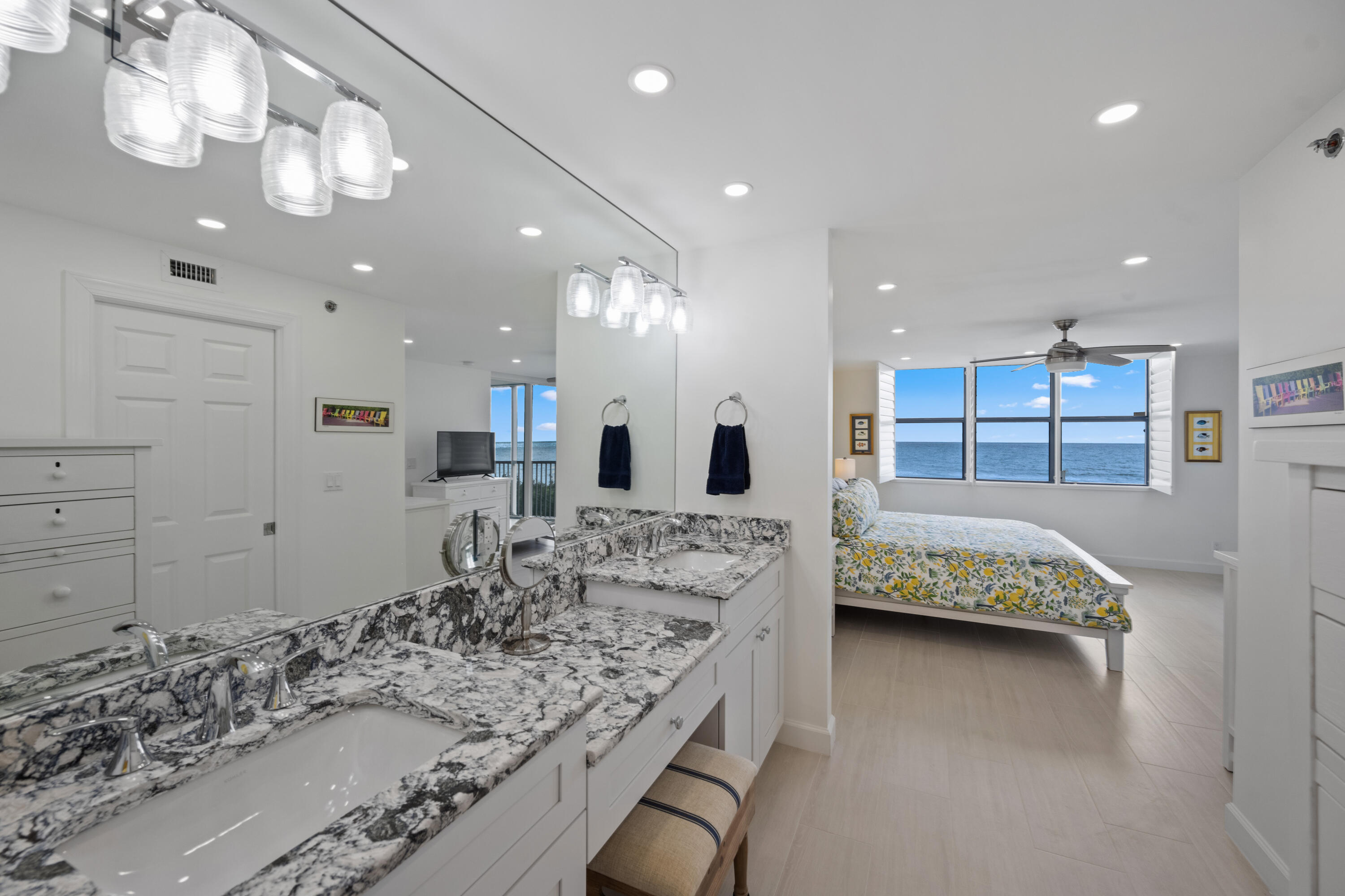 840 Ocean Drive 103