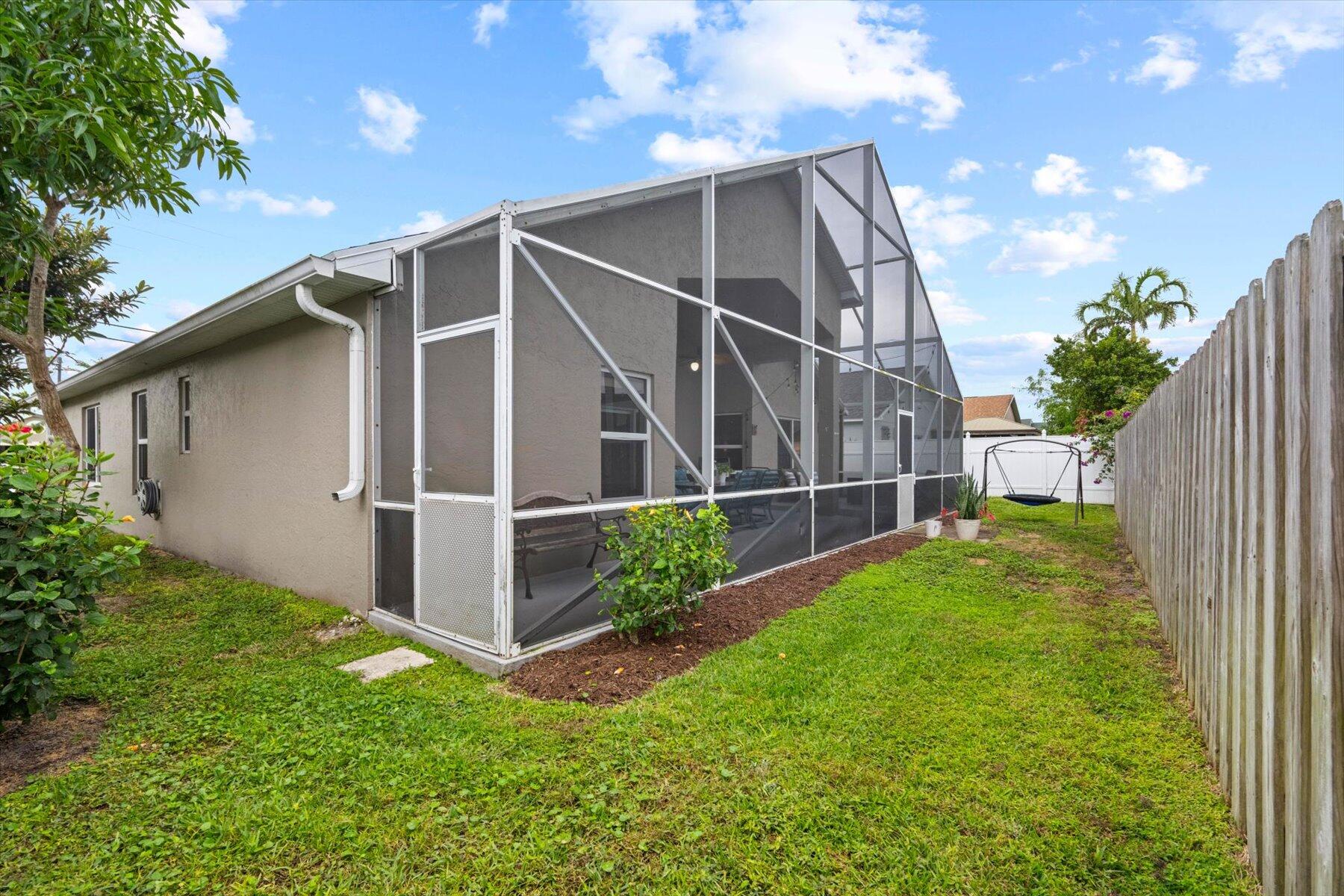6069 Pompano Street