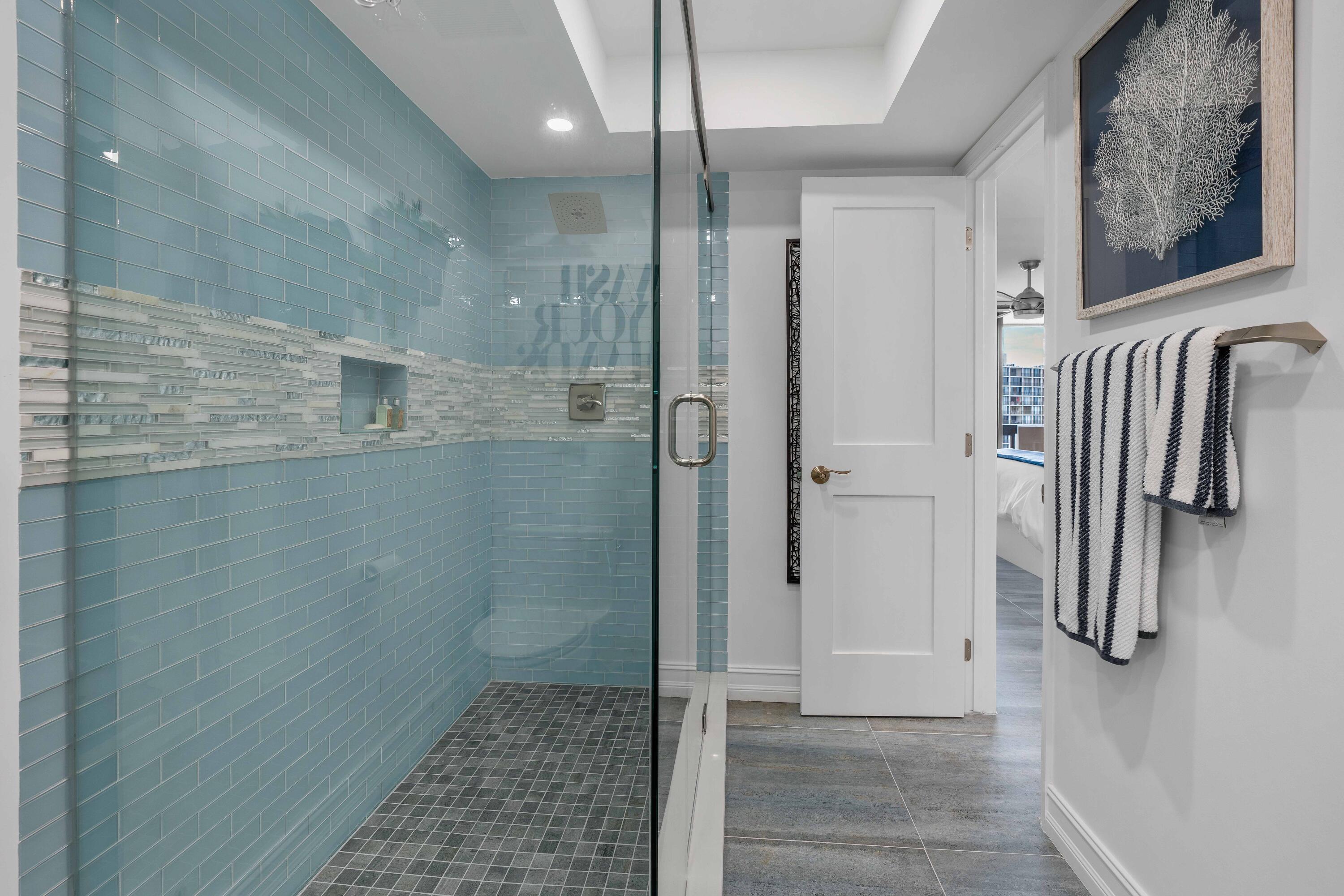 108 Lakeshore Drive 839