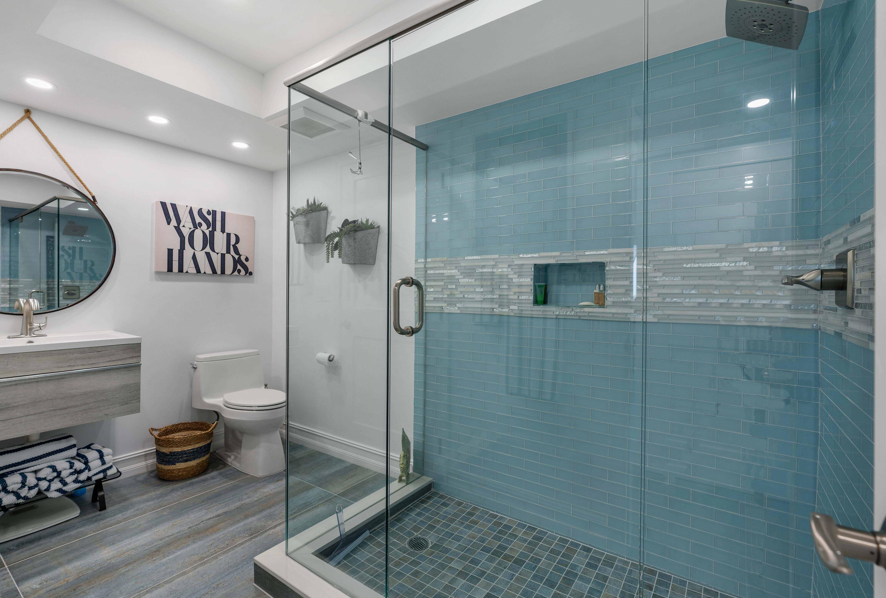 108 Lakeshore Drive 839