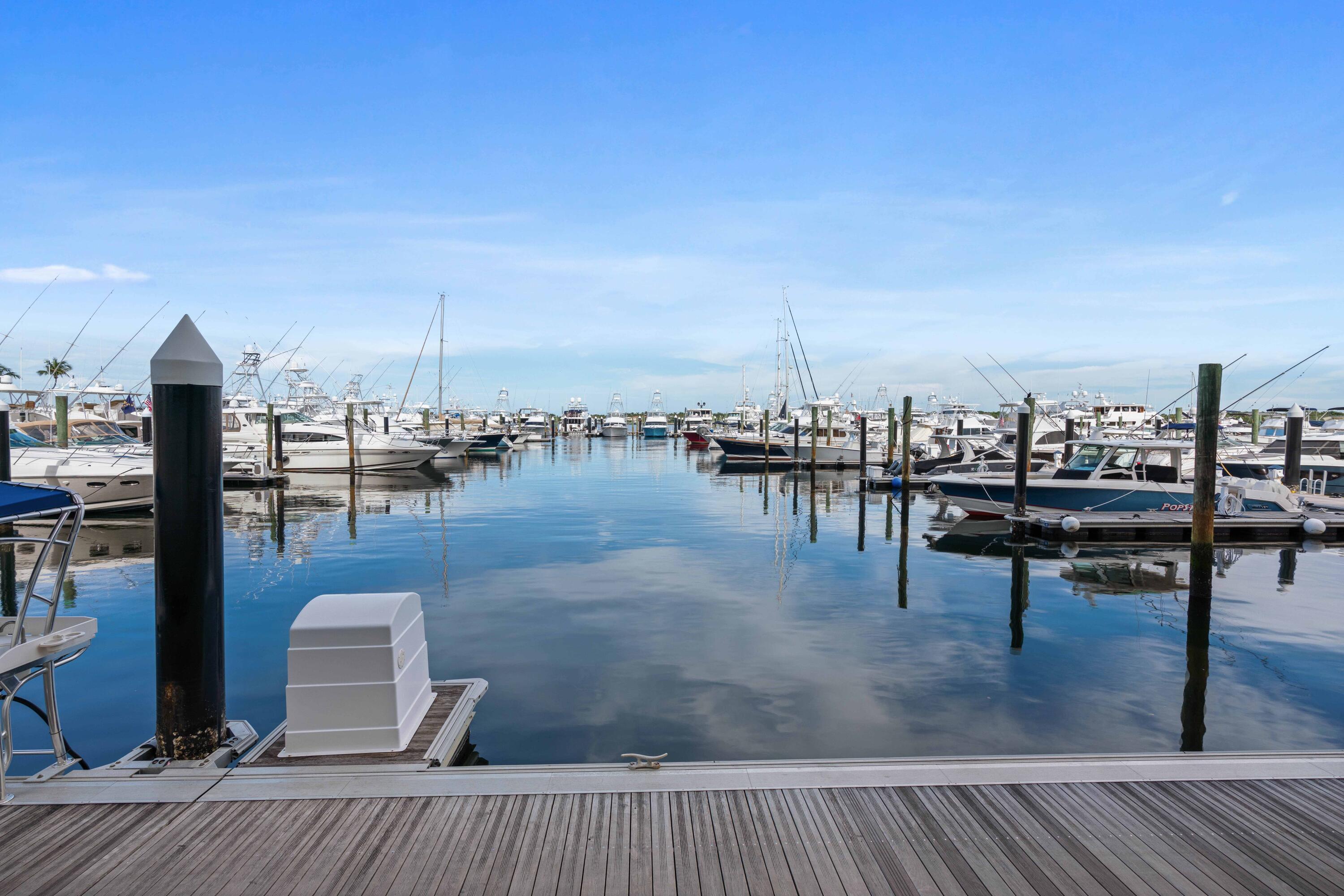 108 Lakeshore Drive 839