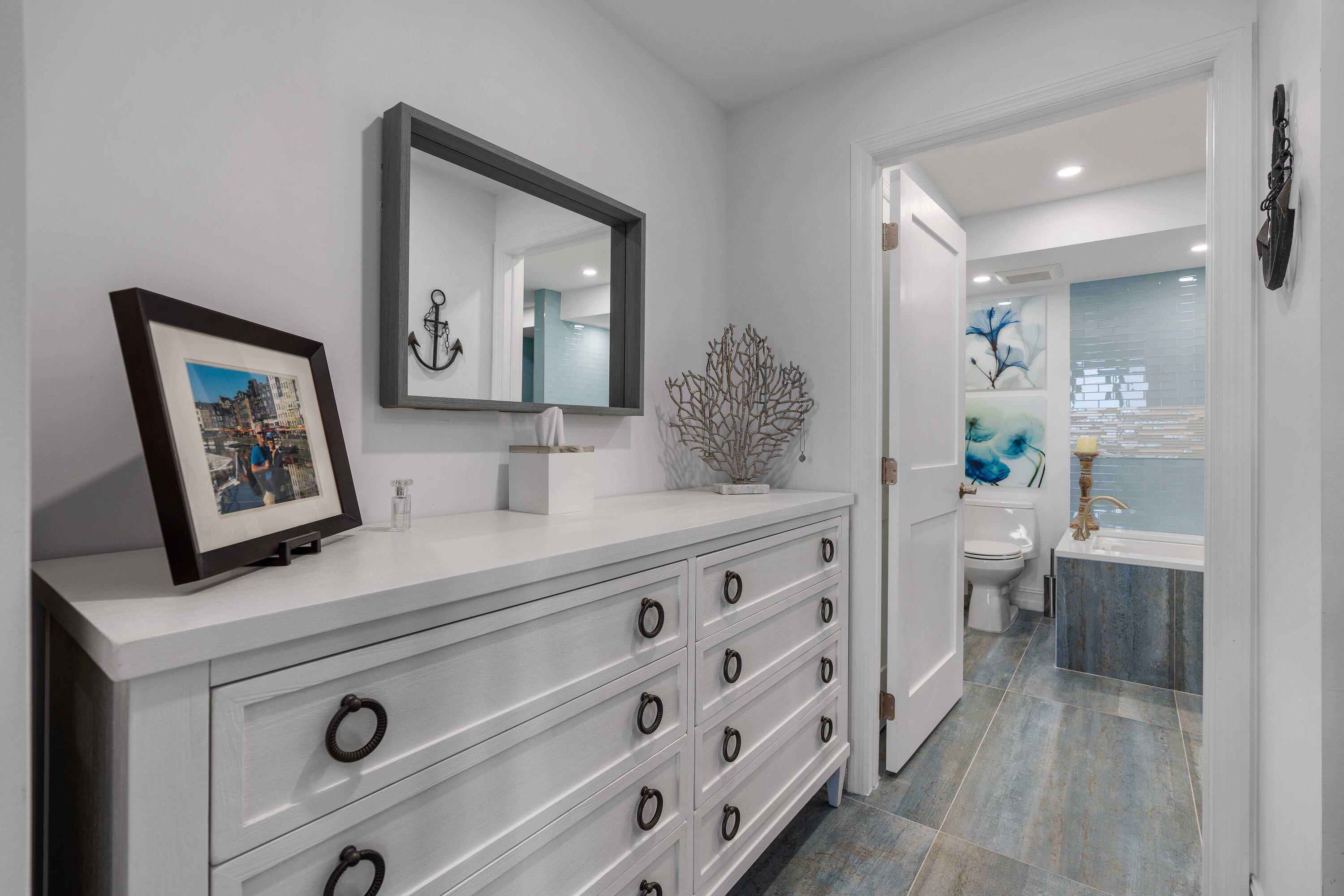 108 Lakeshore Drive 839