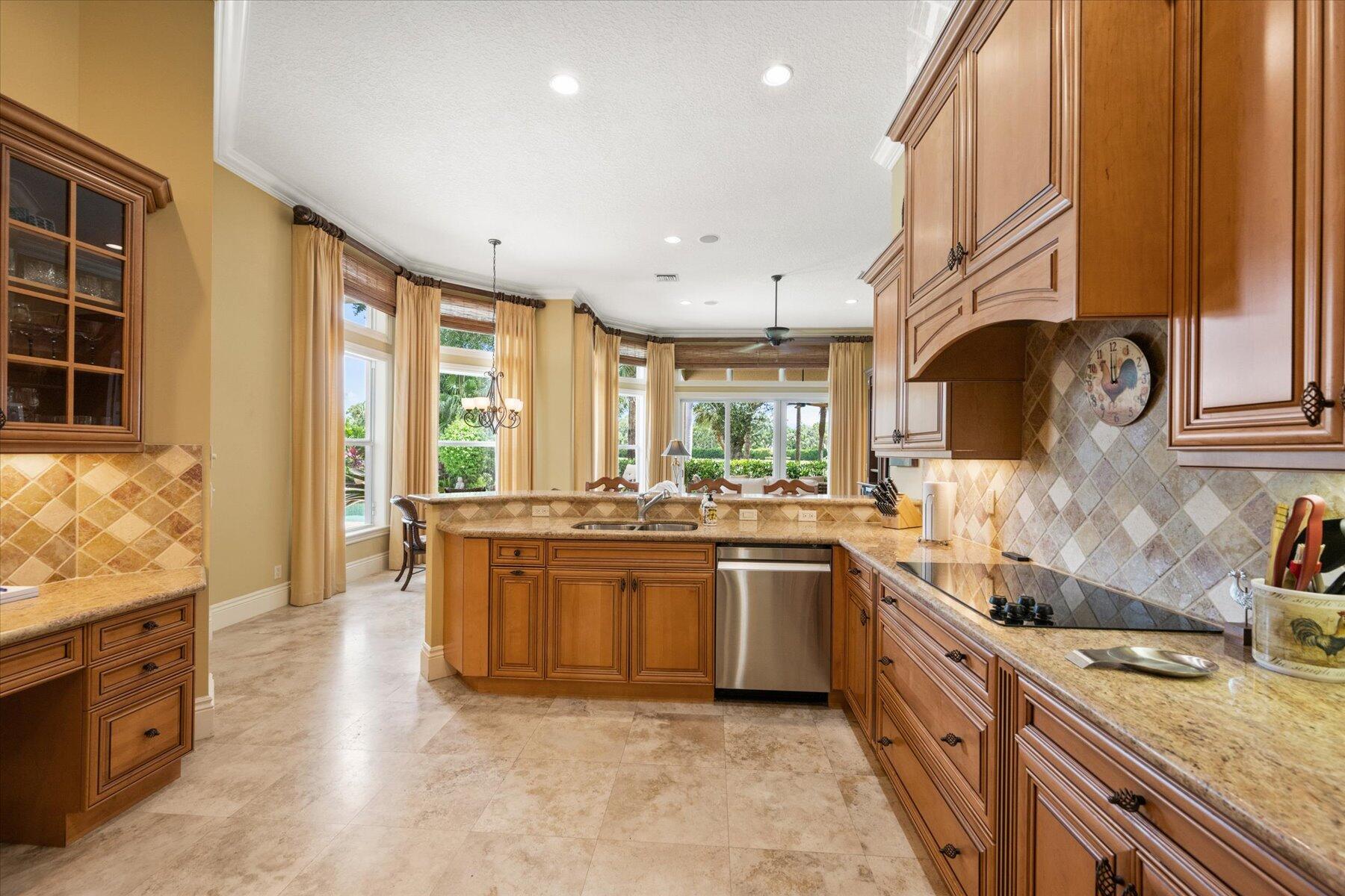 121 Hawksbill Way