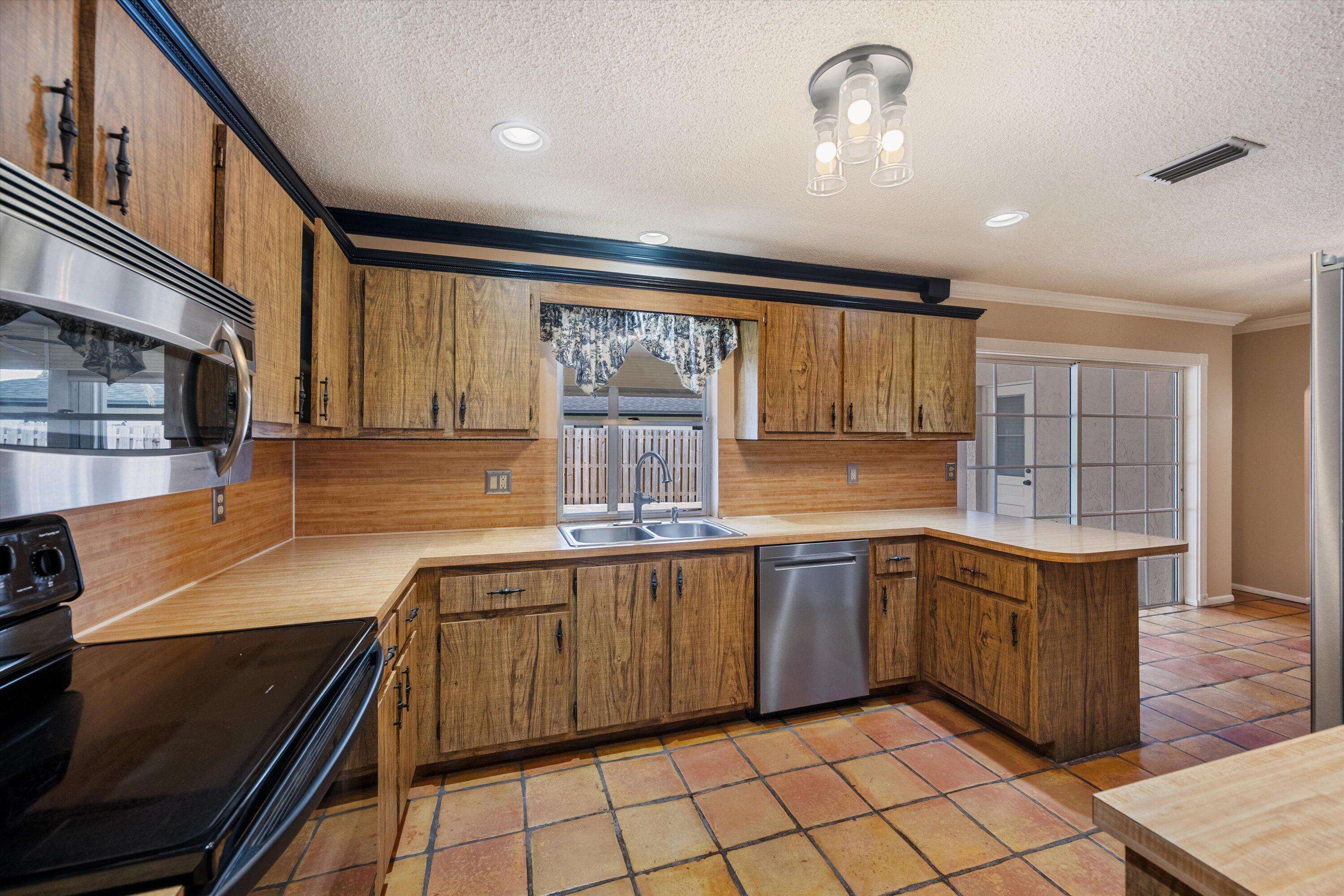 1805 The 12th Fairway