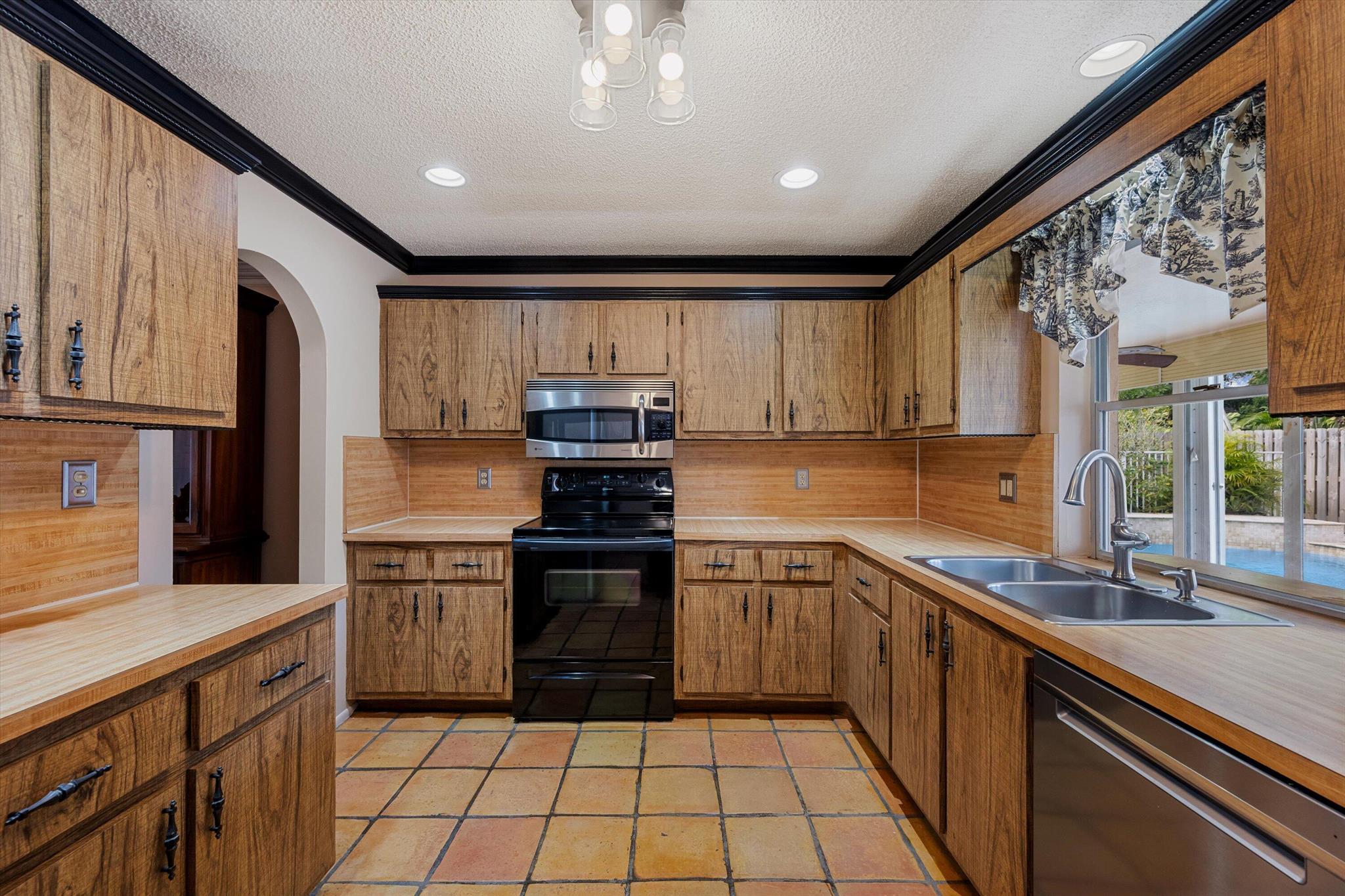 1805 The 12th Fairway