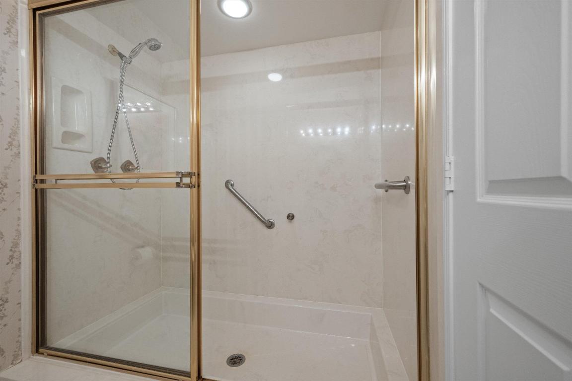 3506 Lantern Bay Drive