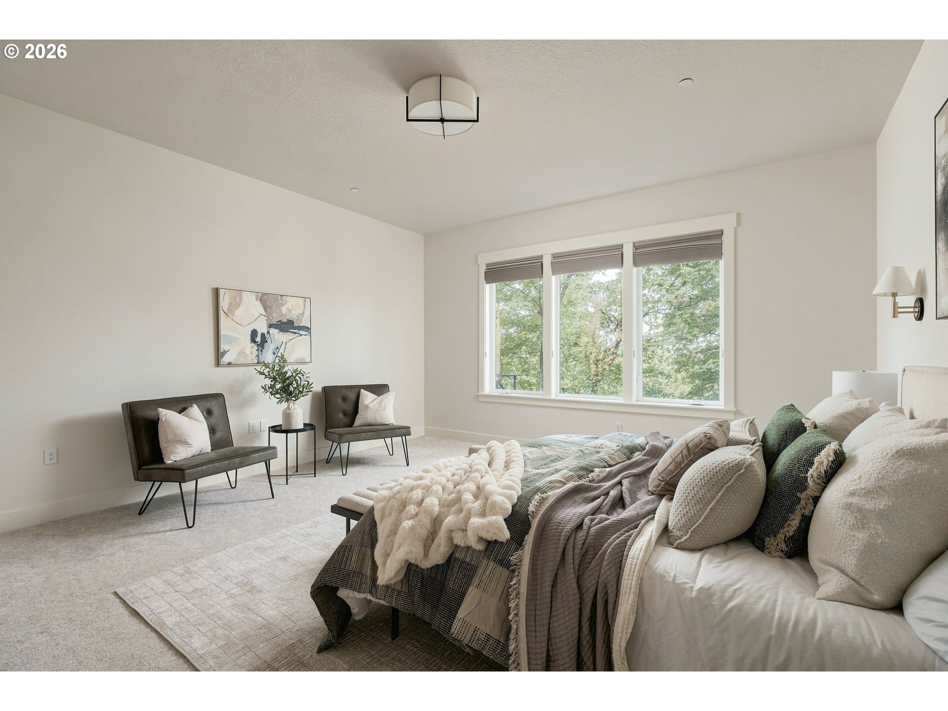 1921 MAPLELEAF CT
