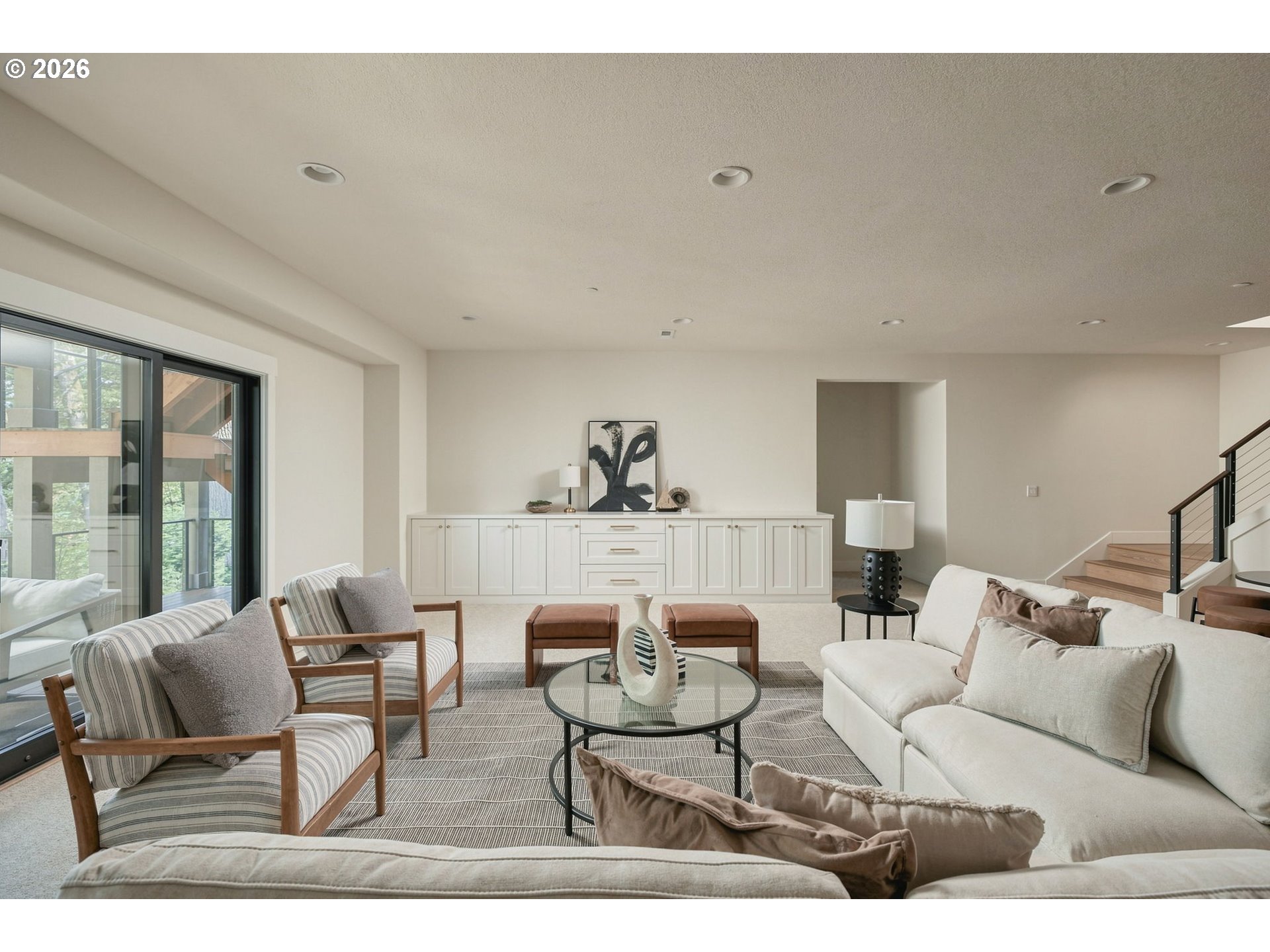 1921 MAPLELEAF CT