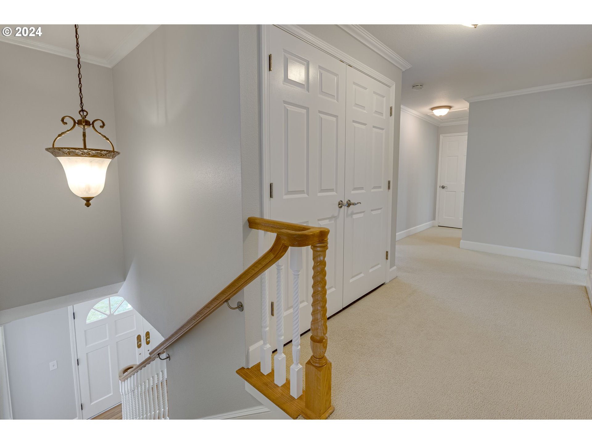 17644 TREE TOP LN