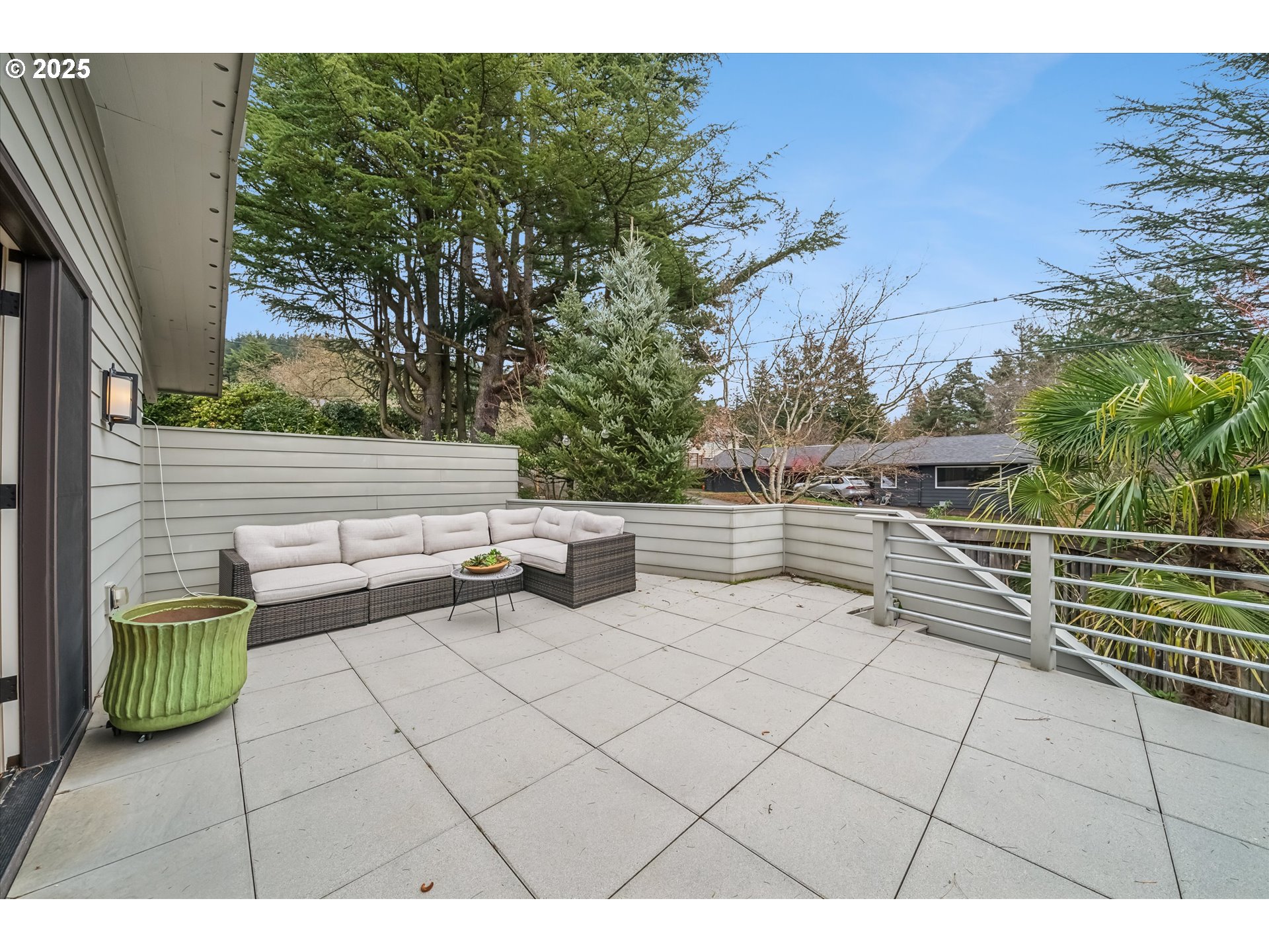 3825 SW JERALD CT