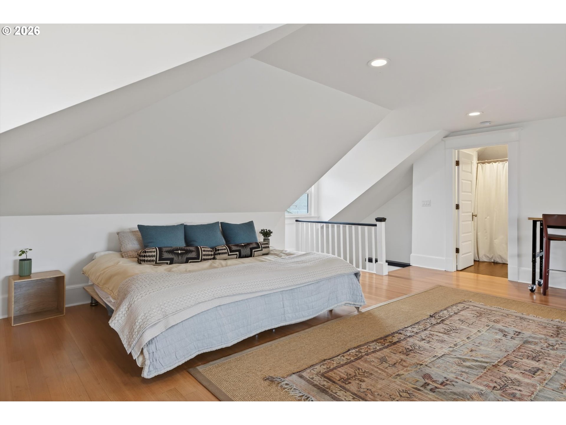 536 SE 17TH AVE