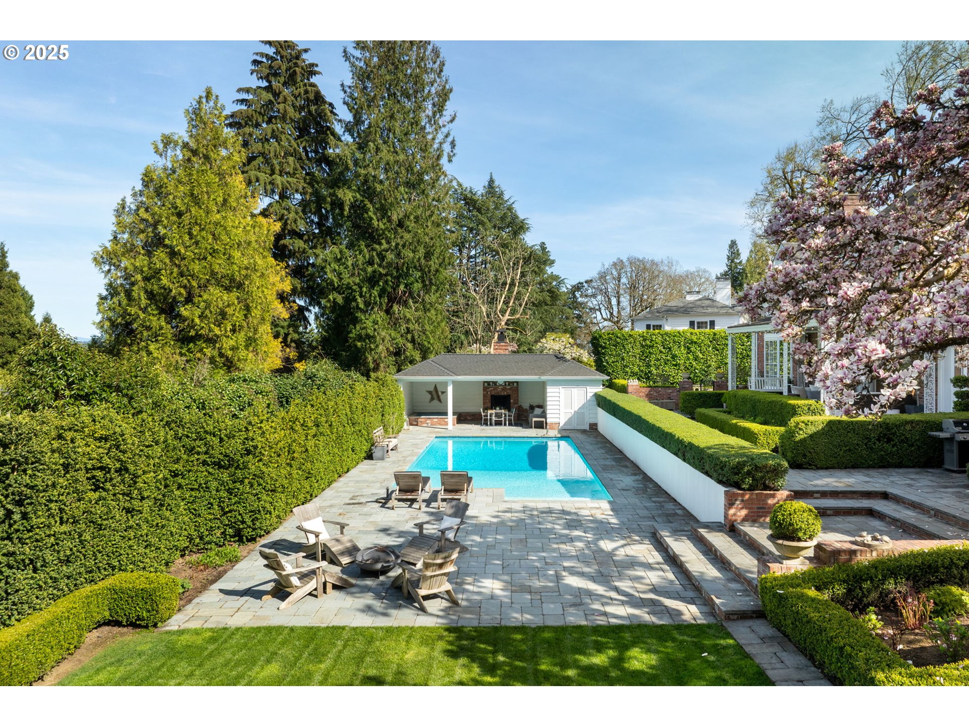 2340 S MILITARY RD