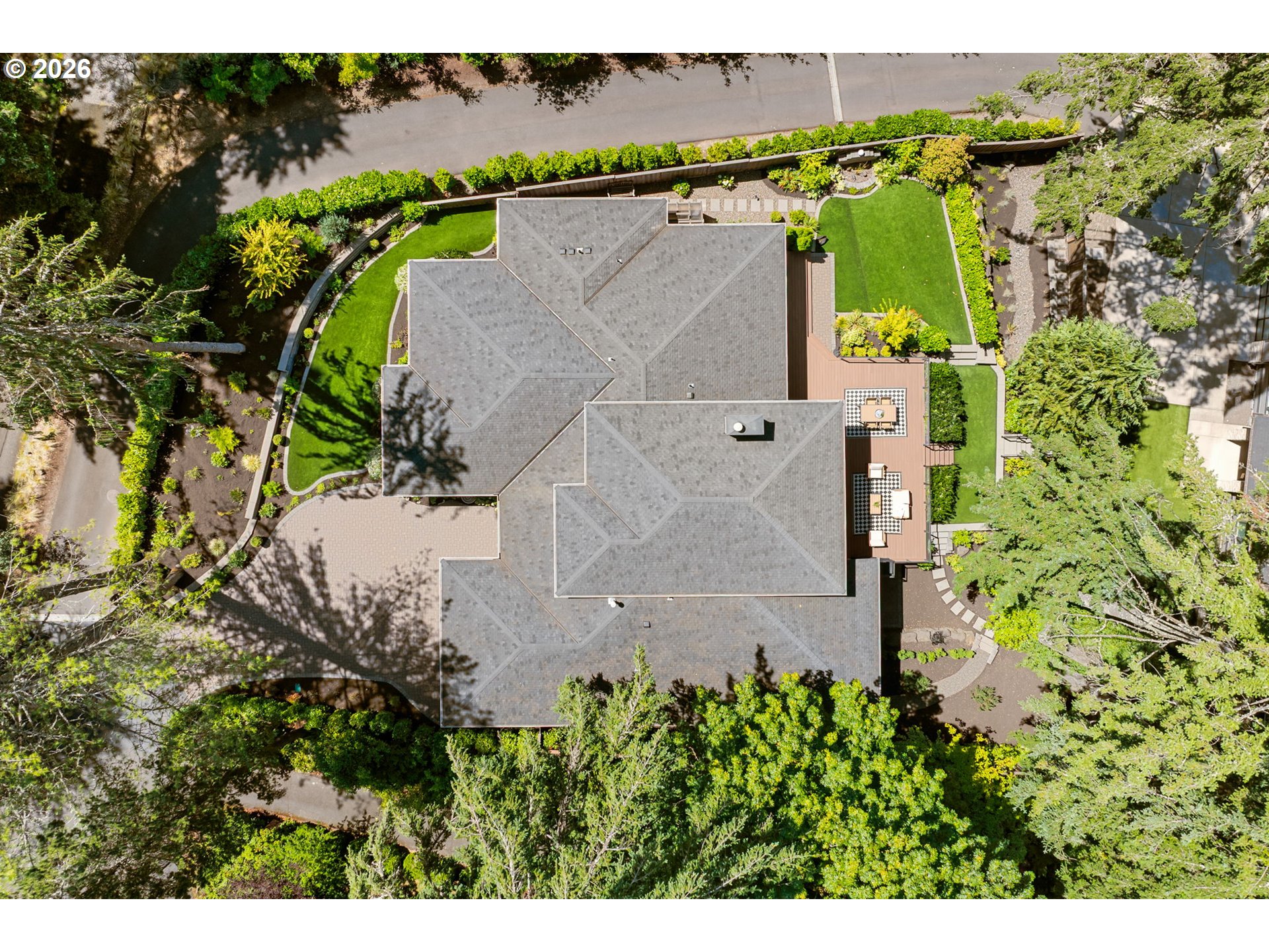 1923 MAPLELEAF CT