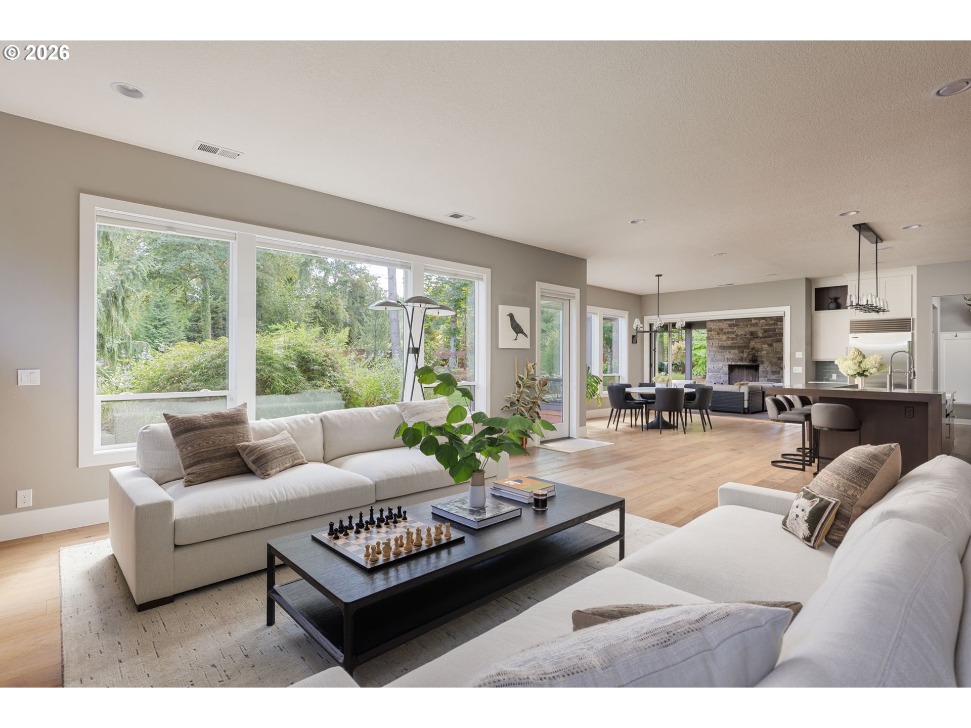 2600 GLENMORRIE DR