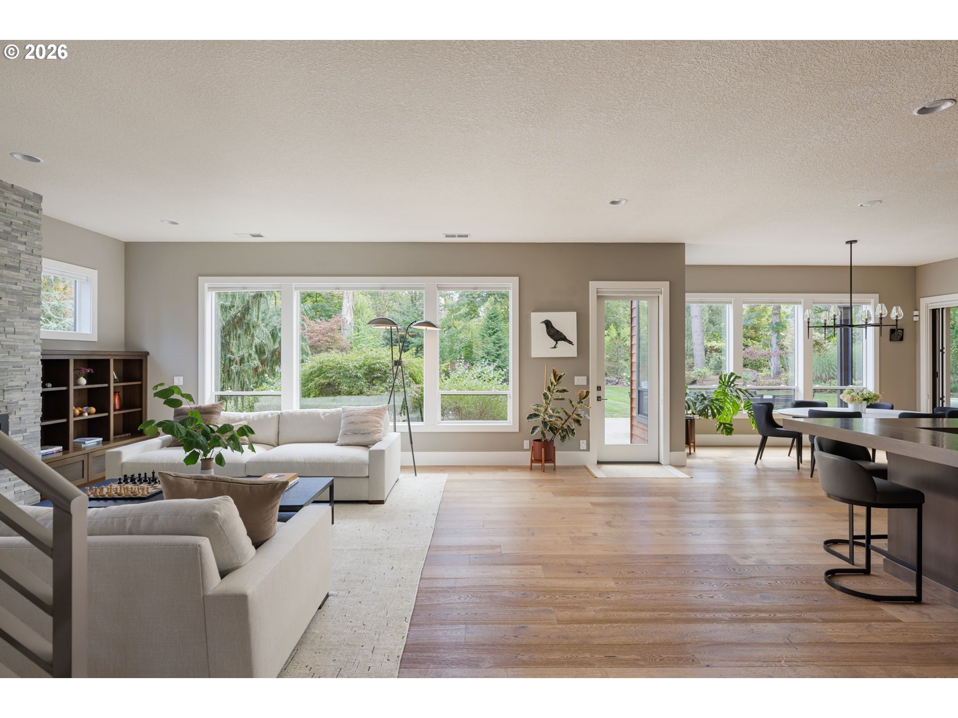 2600 GLENMORRIE DR