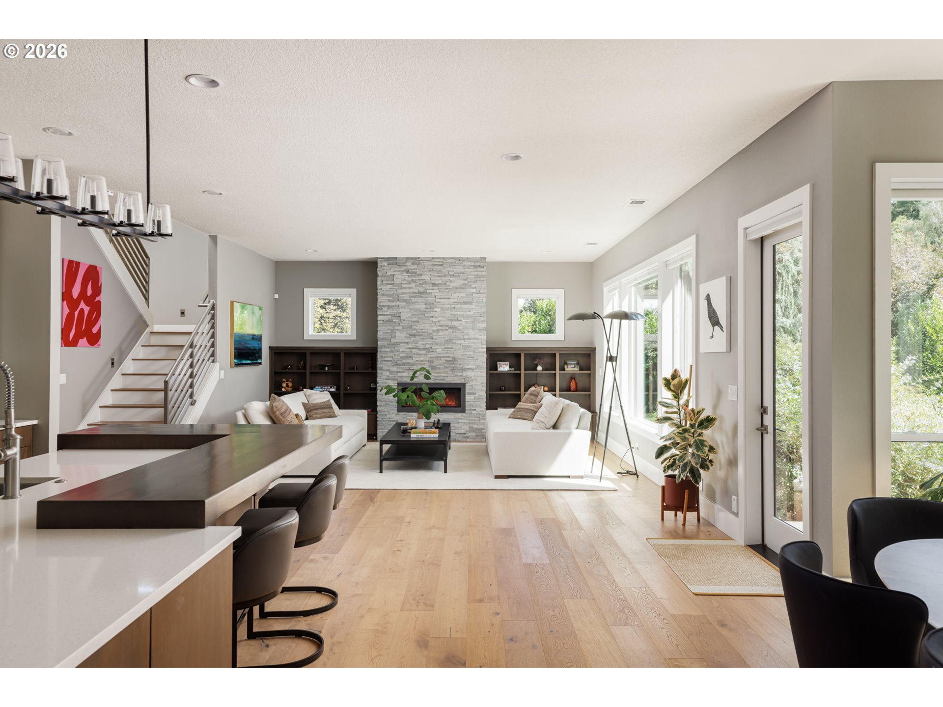 2600 GLENMORRIE DR