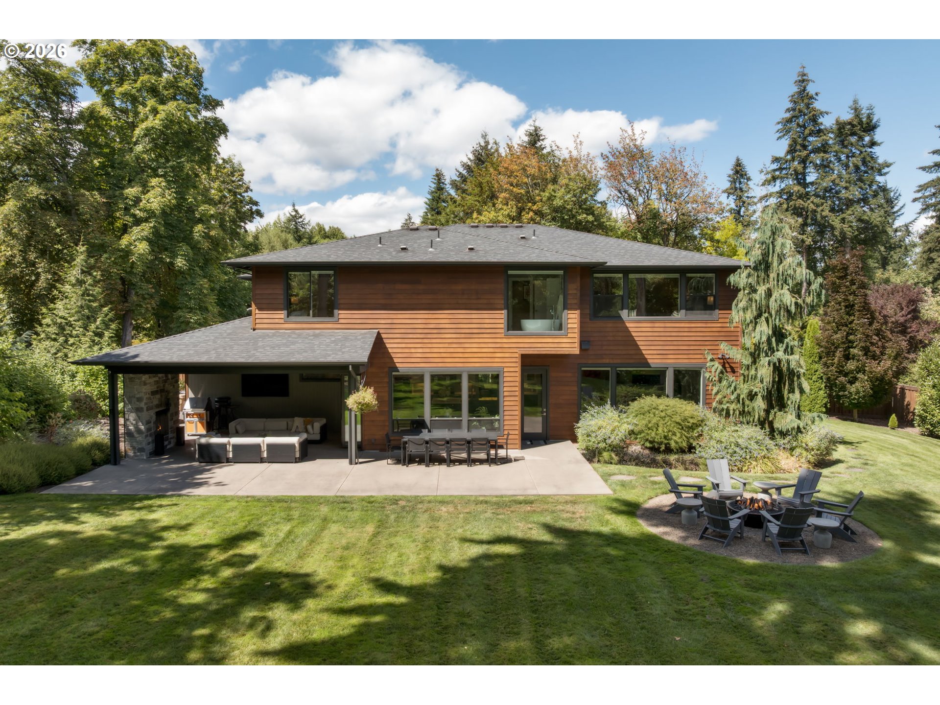 2600 GLENMORRIE DR