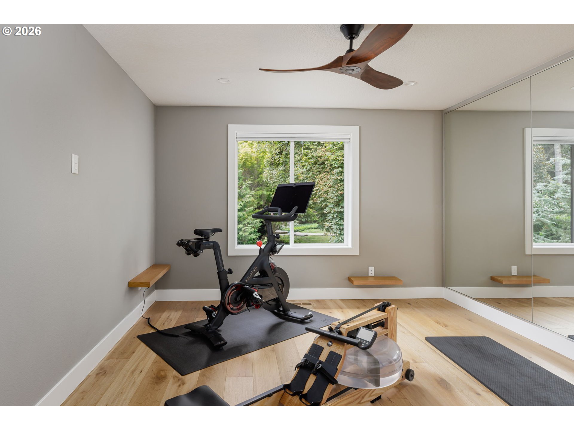 2600 GLENMORRIE DR