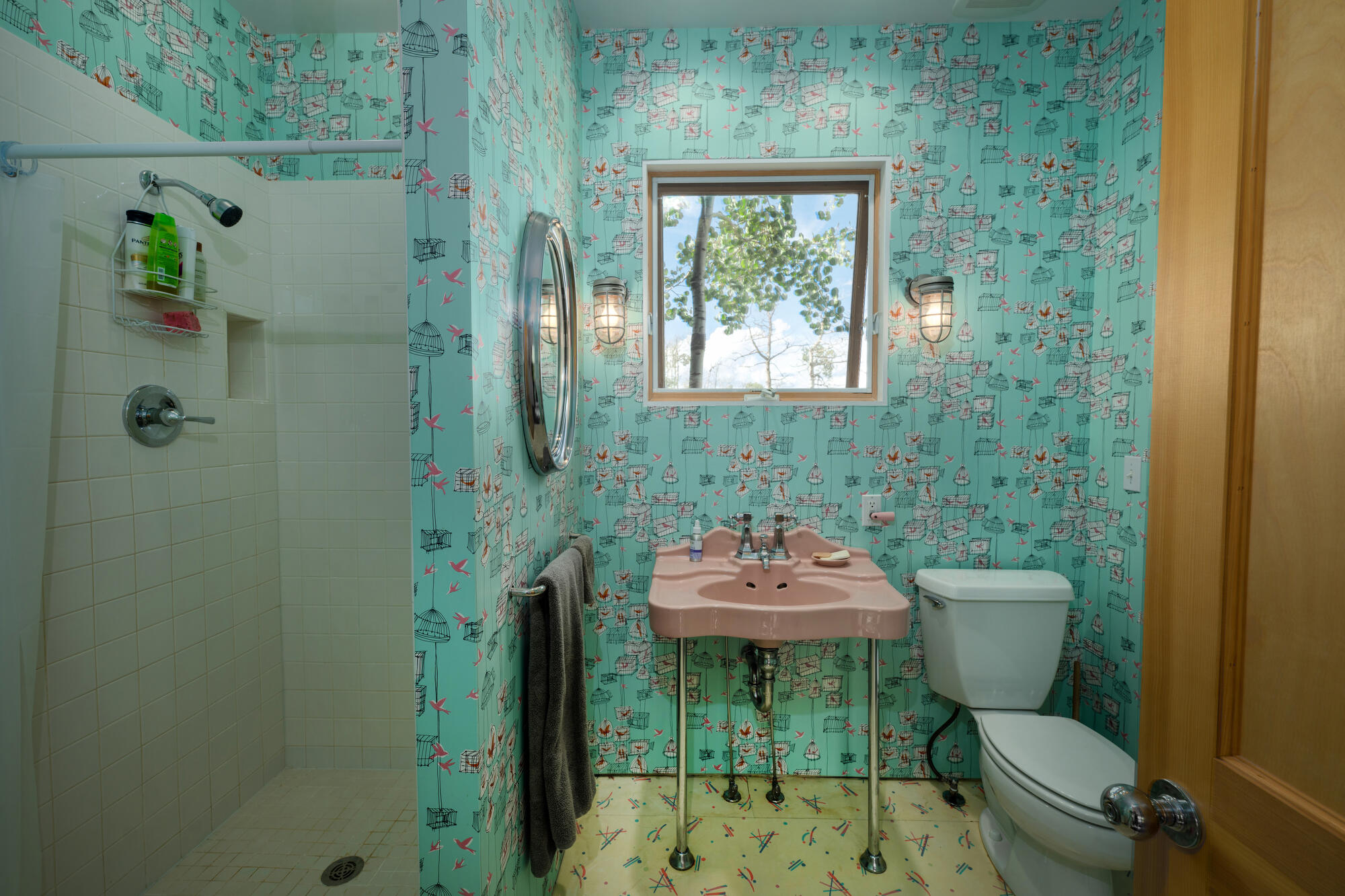 1006 Top of the World Drive