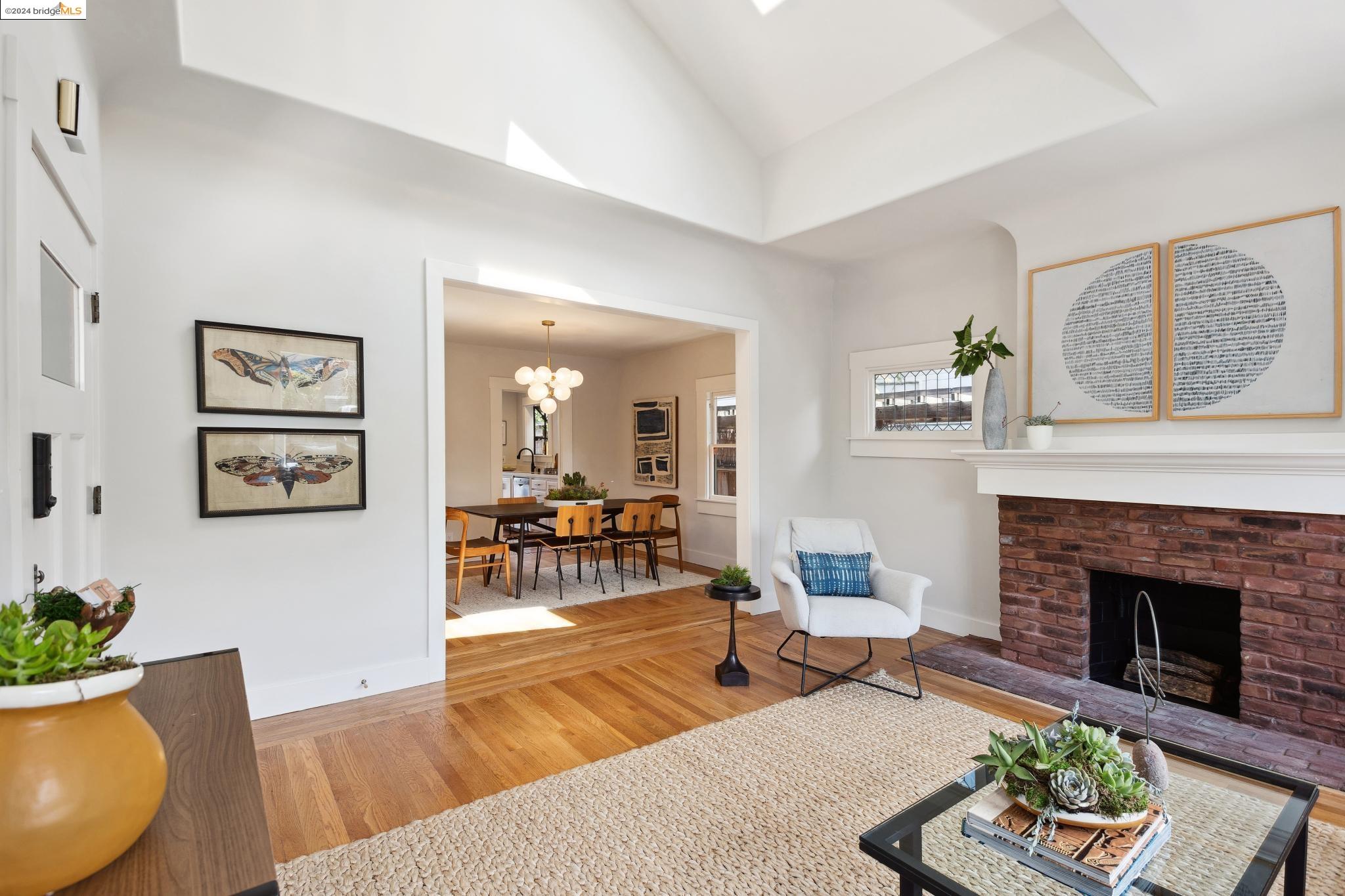 1227 Channing Way