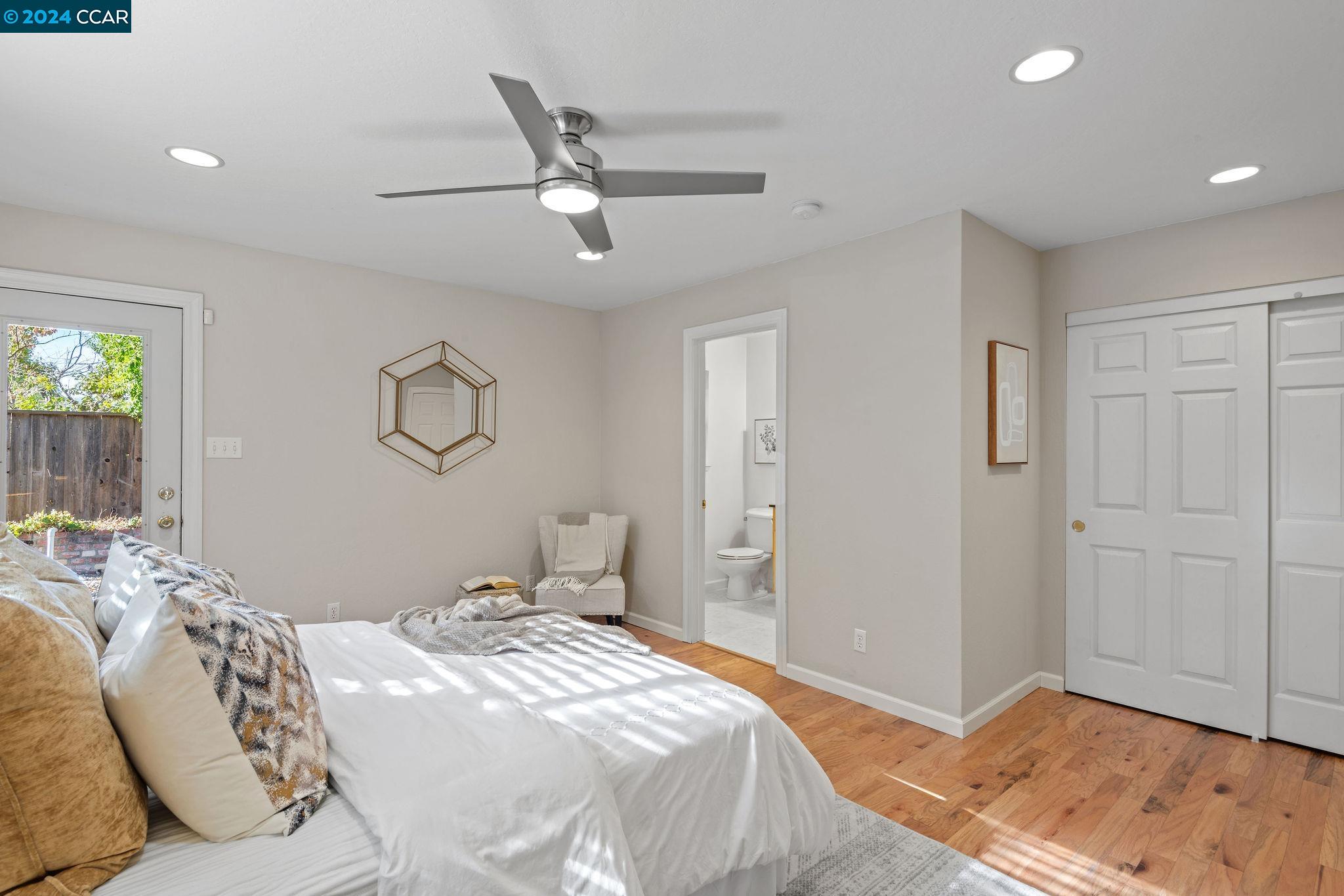 1195 Elmwood Dr