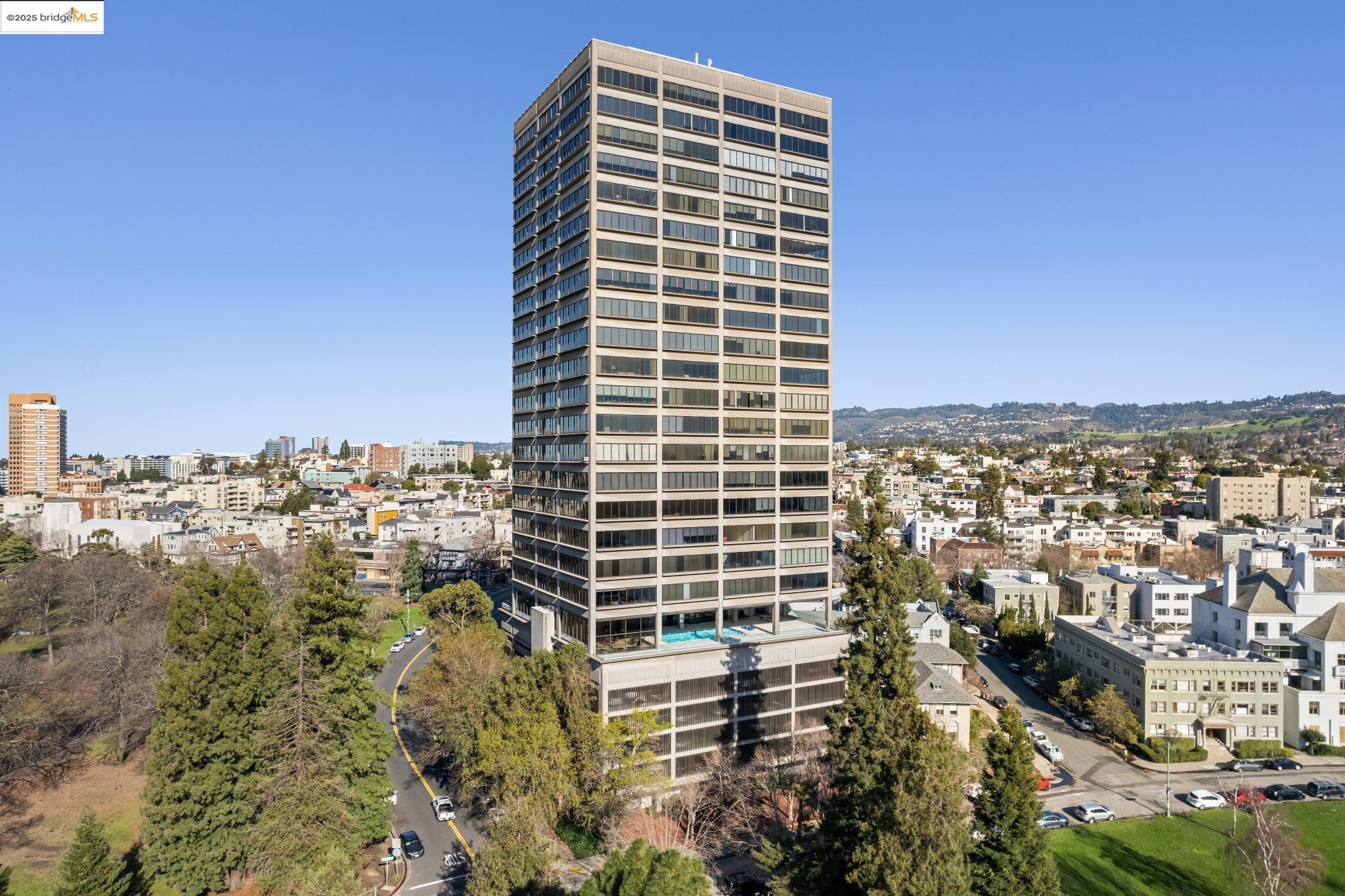 565 Bellevue Ave # 806