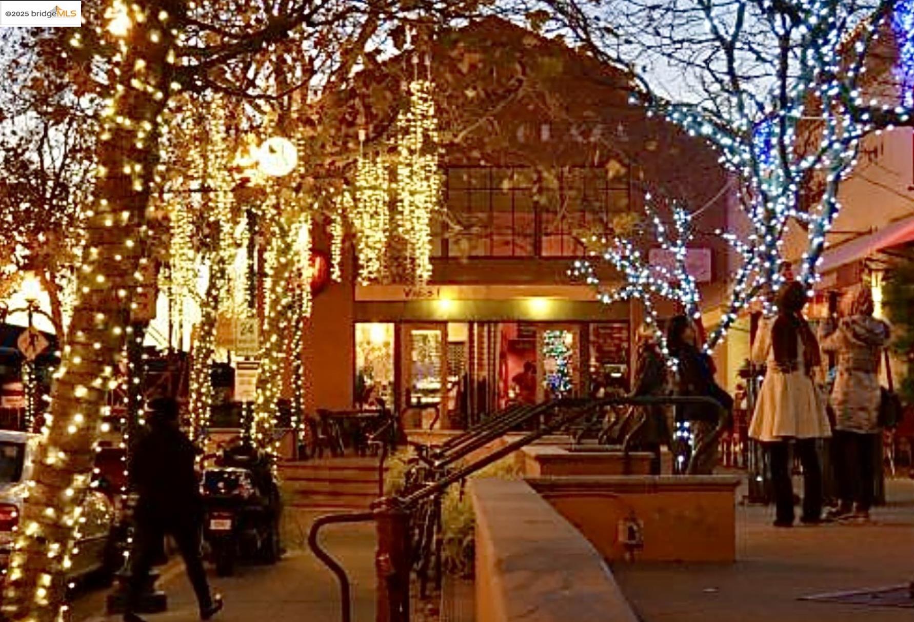 800 Delaware St # 1807