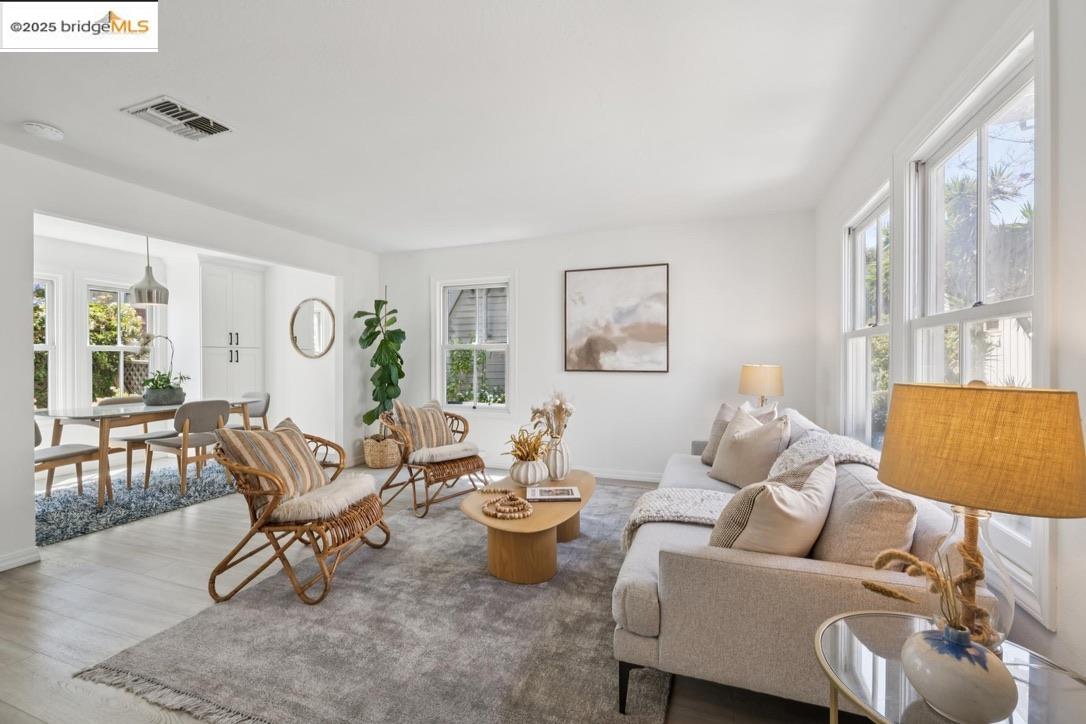 800 Delaware St # 1807