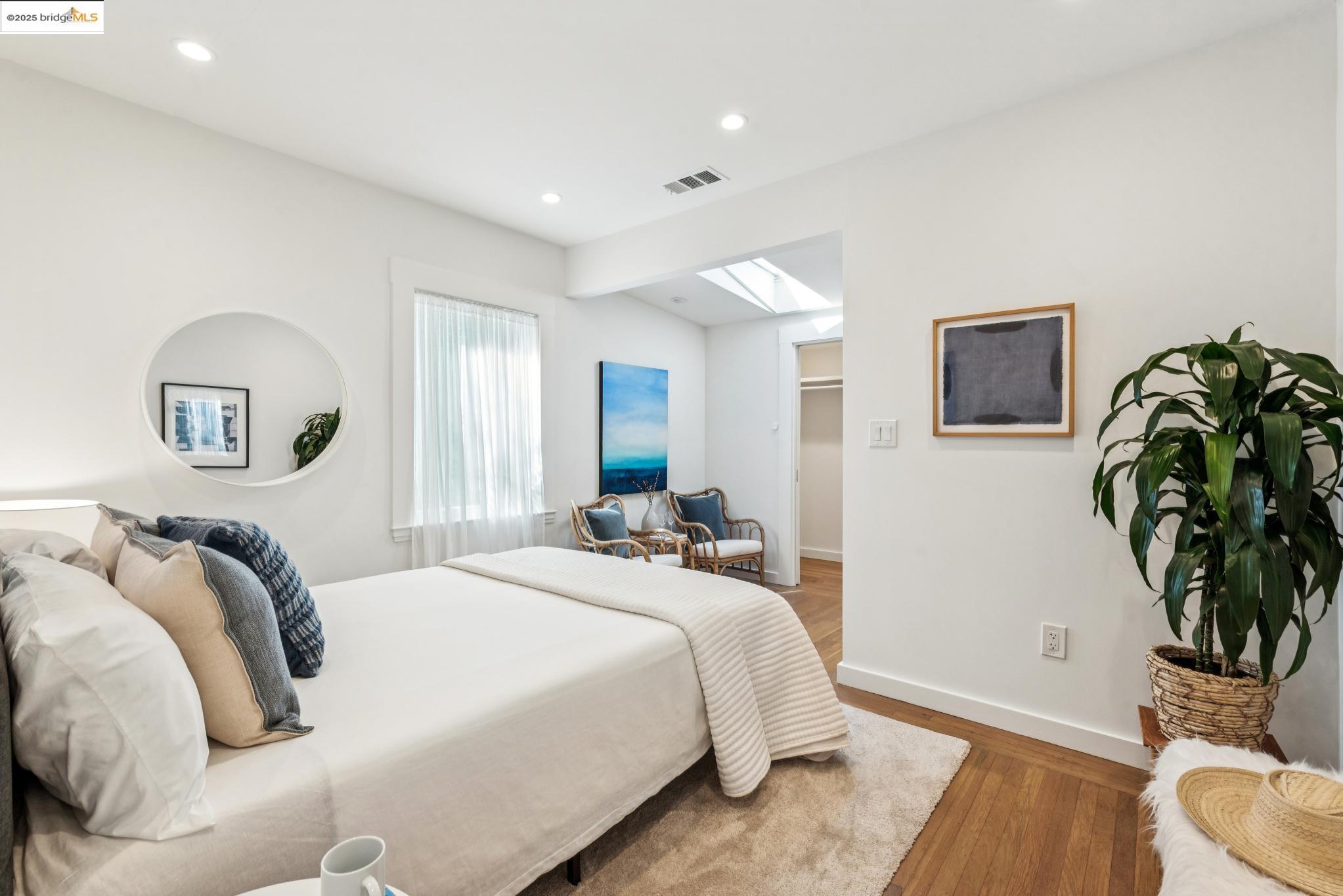 468 60th St, Oakland