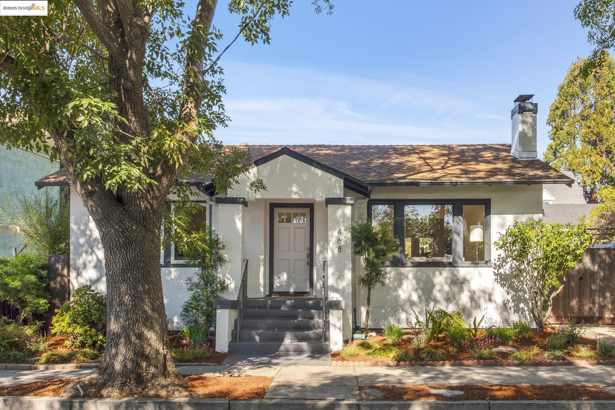 468 60th St, Oakland