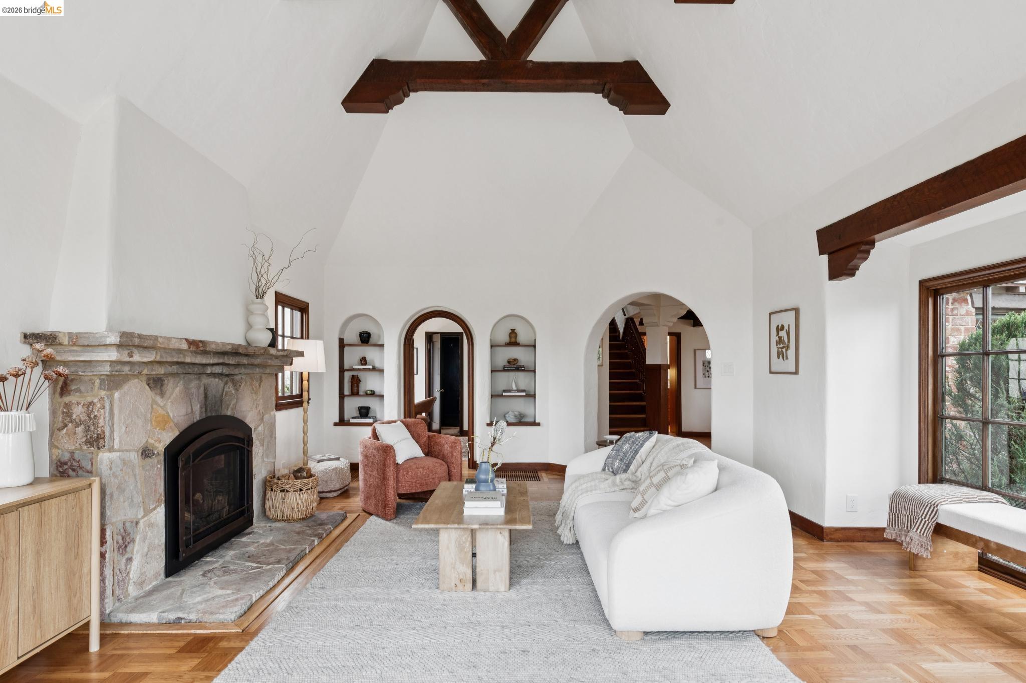 131 Montrose Rd