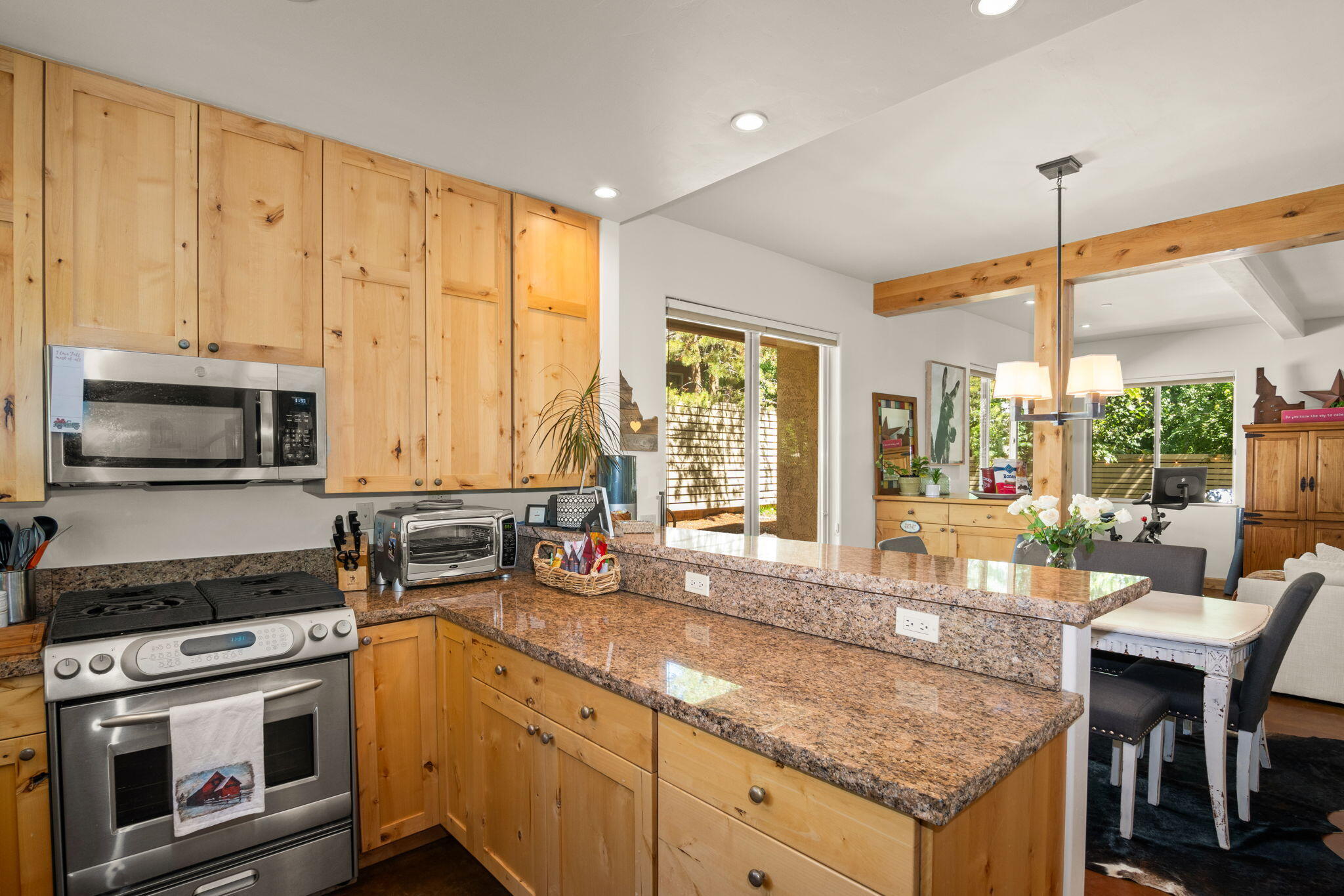 101 Four Seasons Way, 4