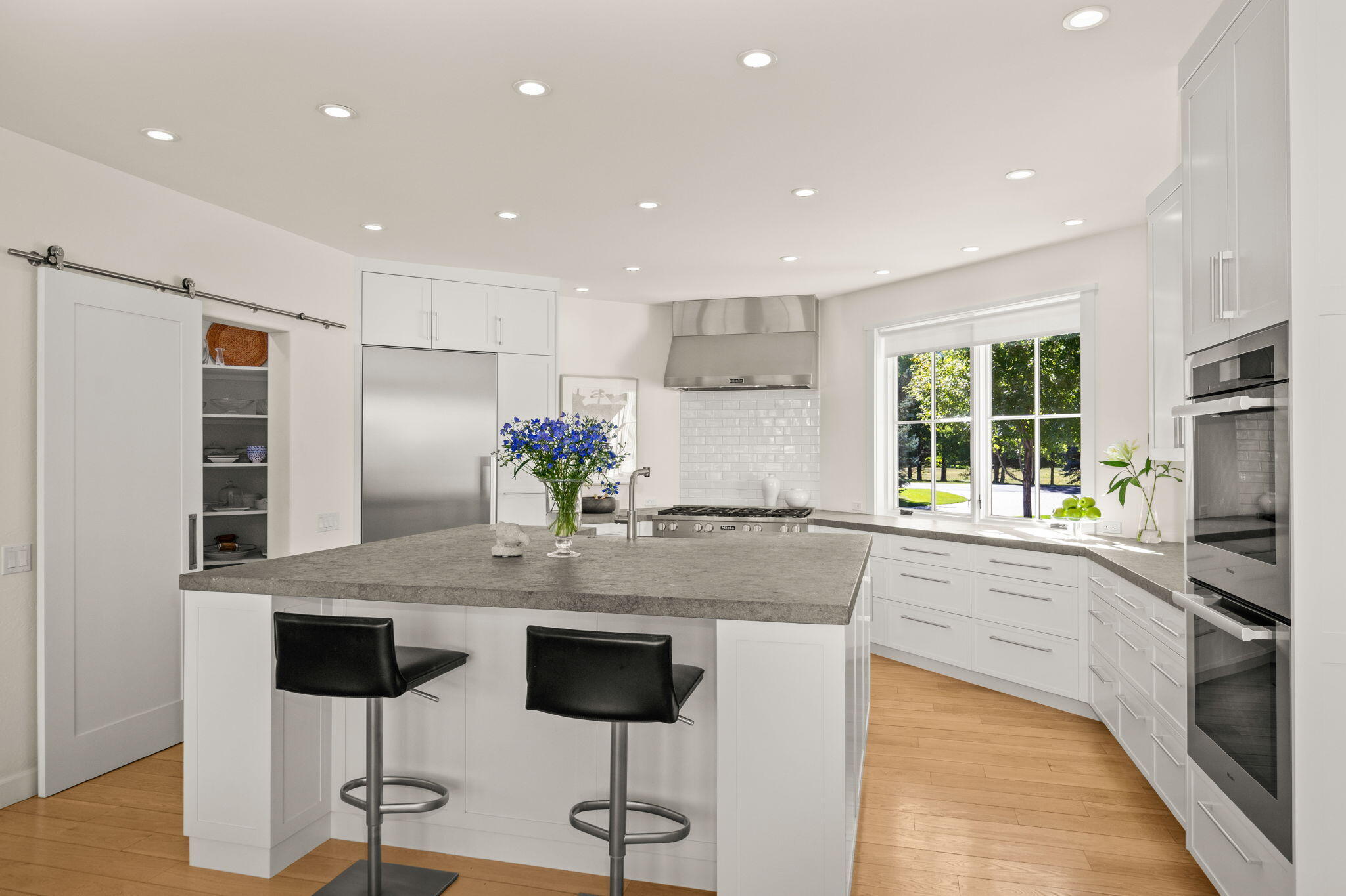 11 HIDDEN LAKE Dr