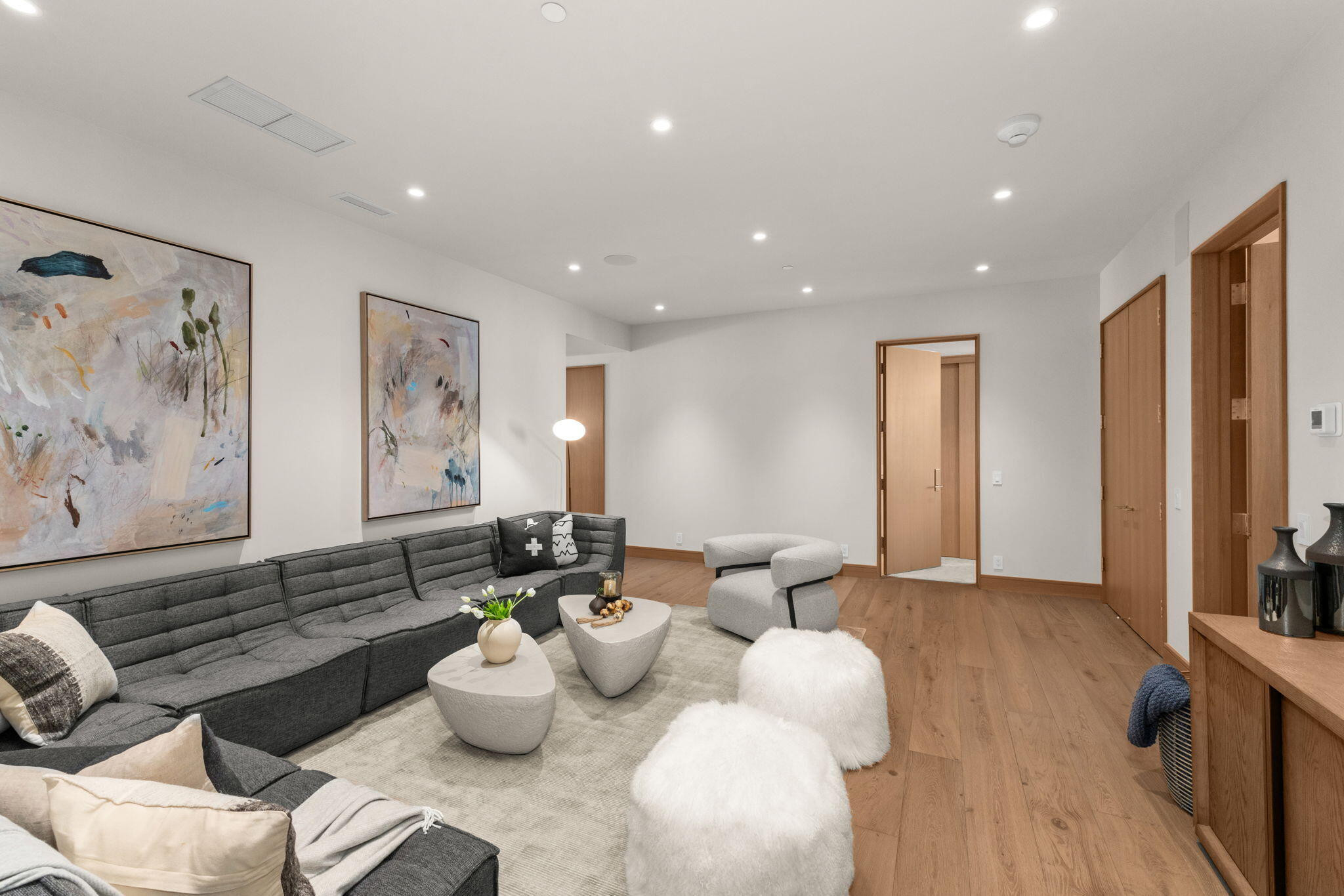 460 N Main St 302