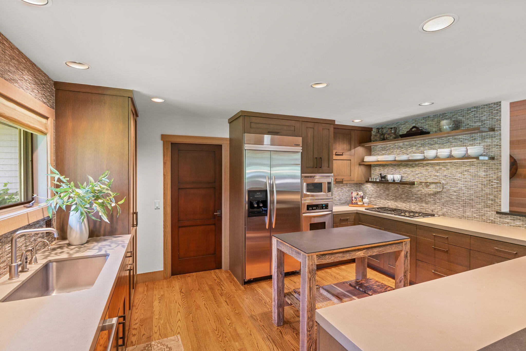 108 Arapaho Ct