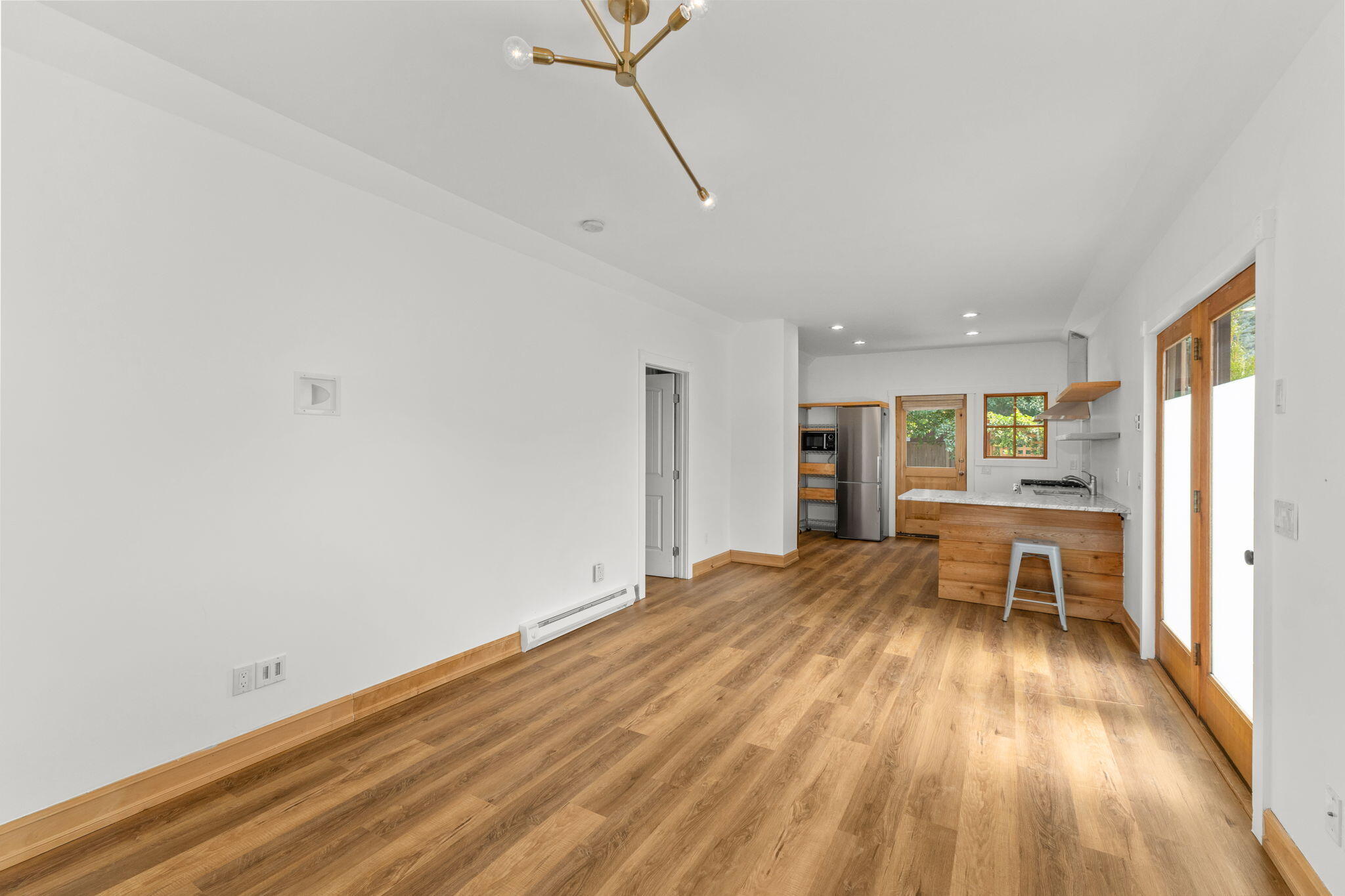 400 S 1st Ave