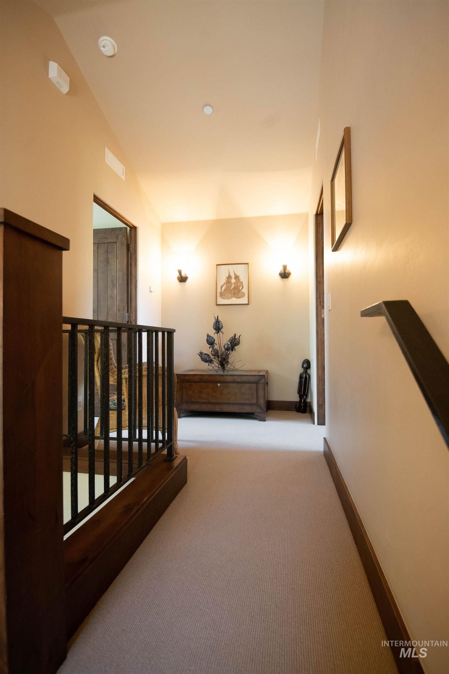 409 S Main # 6A Unit: #6A