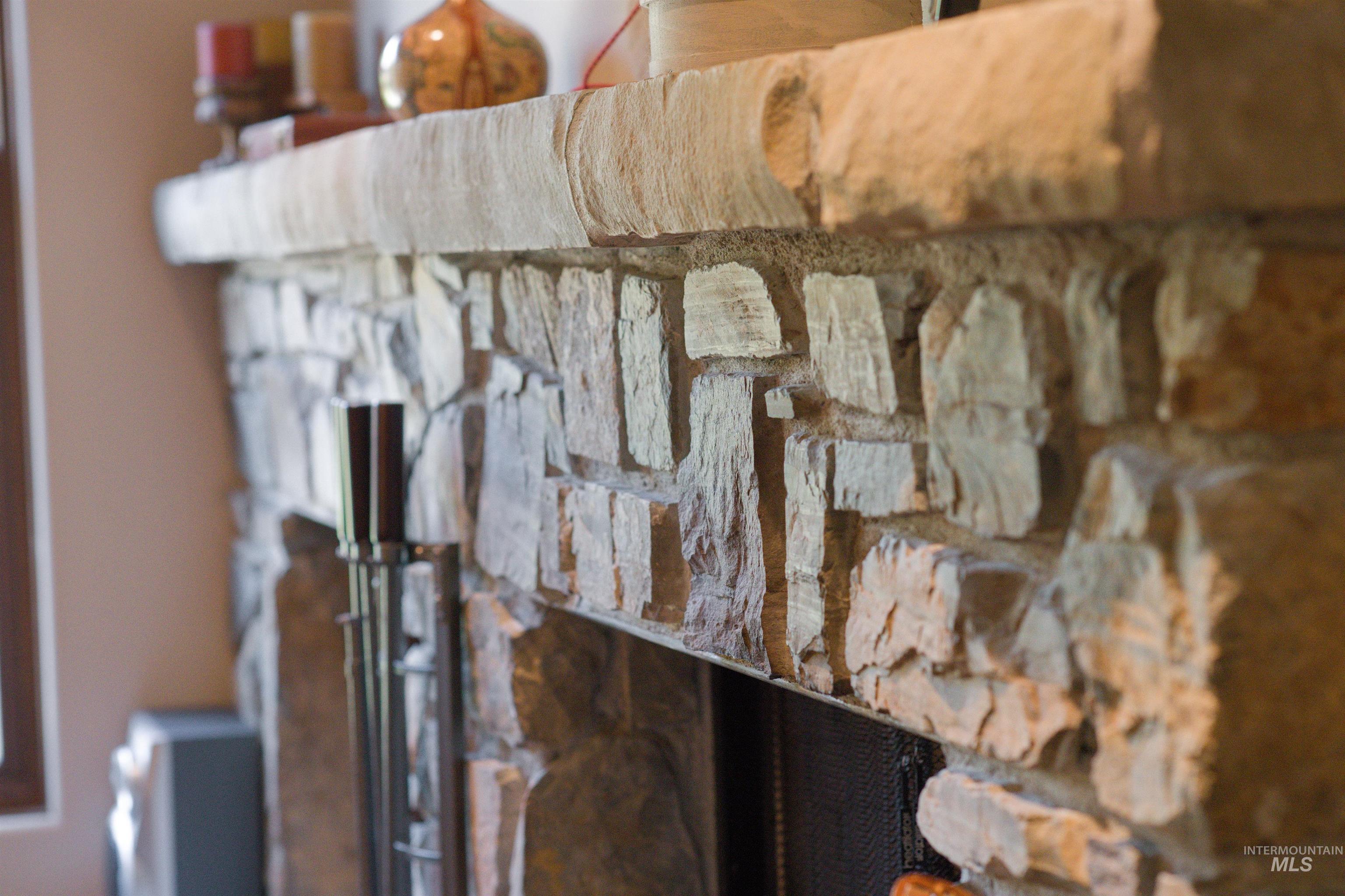 409 S Main # 6A Unit: #6A