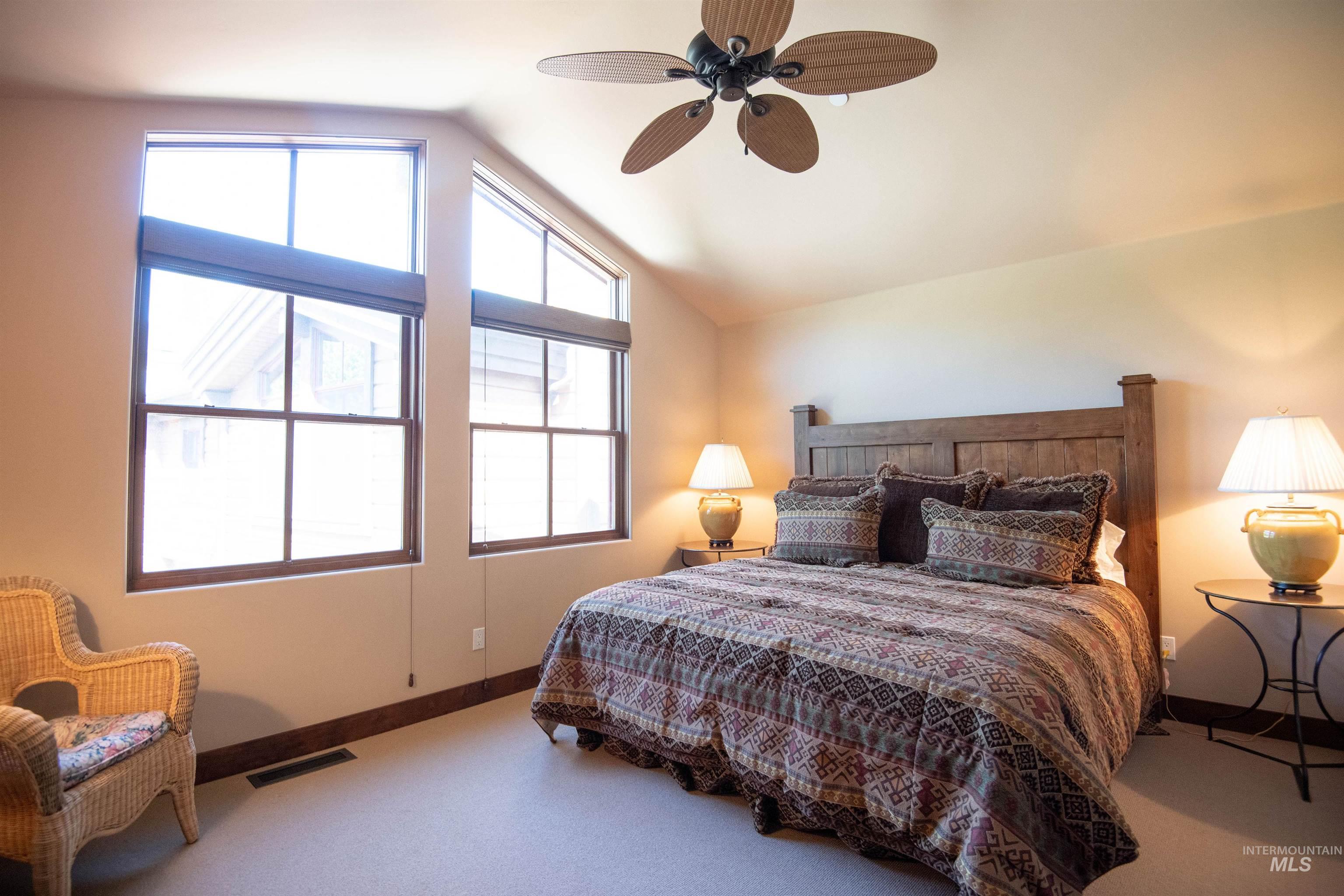 409 S Main # 6A Unit: #6A