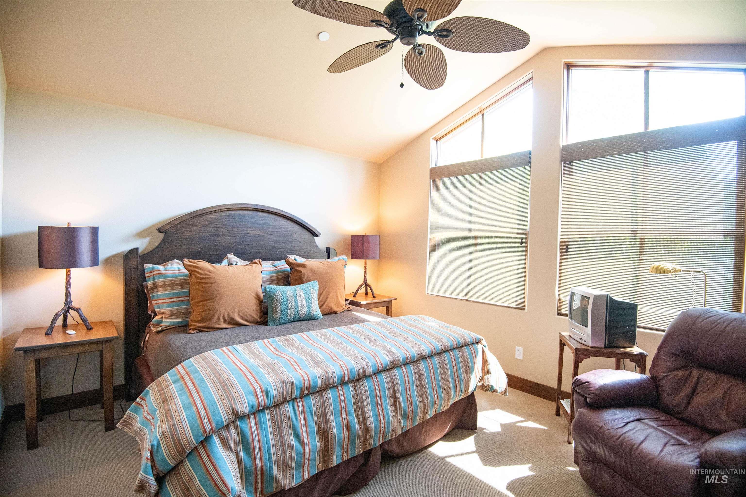 409 S Main # 6A Unit: #6A