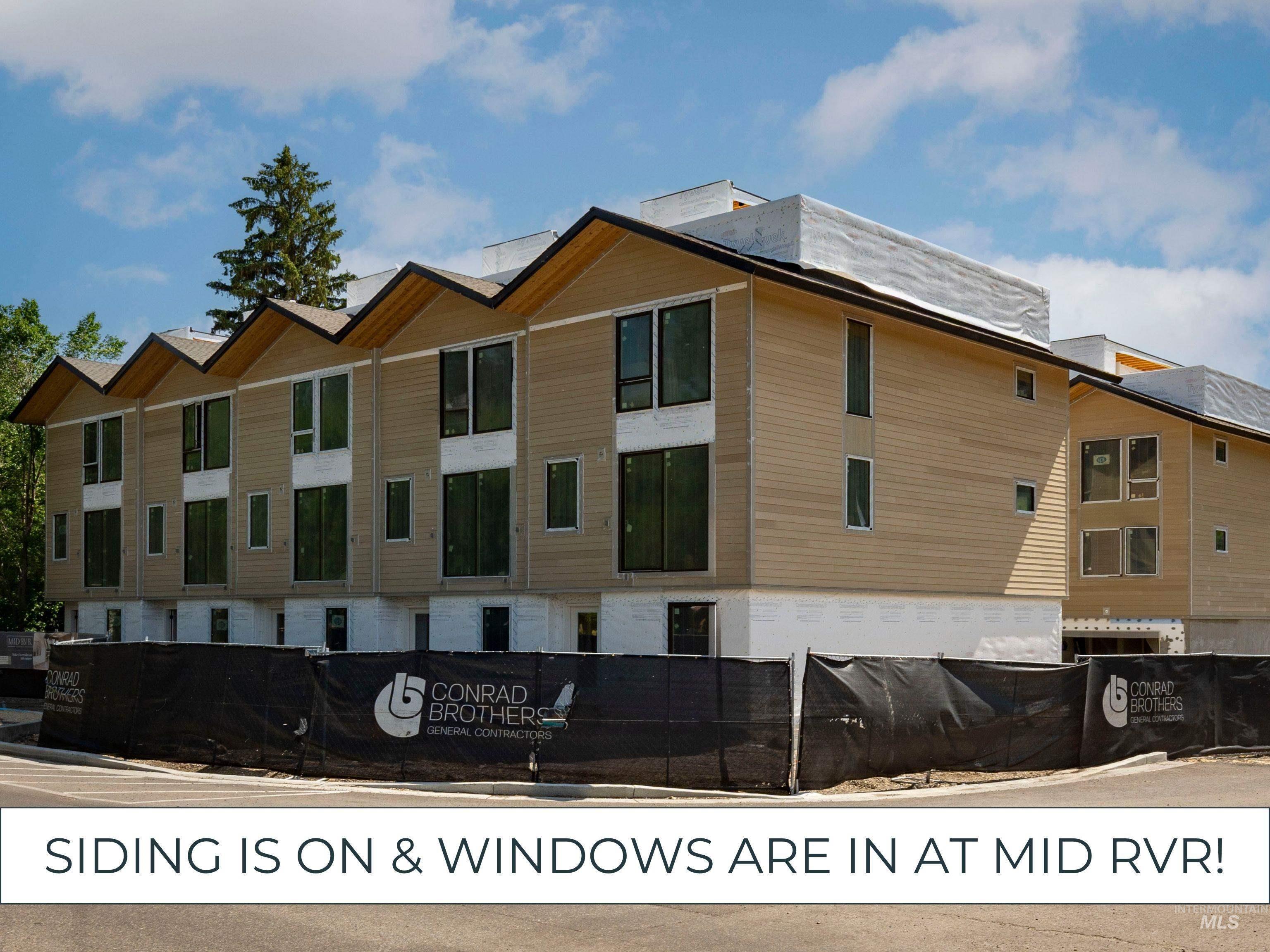 317 N River Street Unit 5