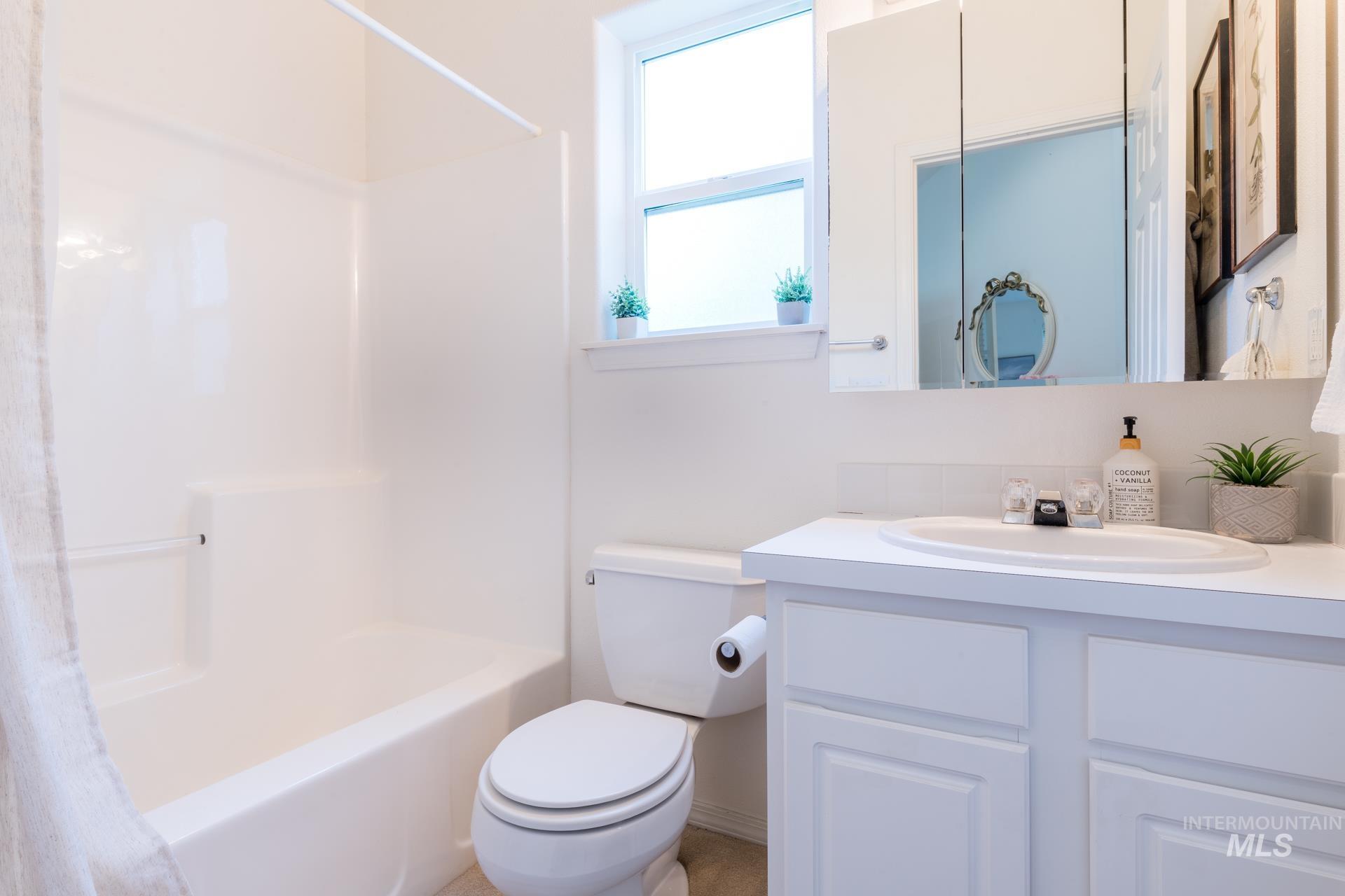 100 & 200 Trout Lane