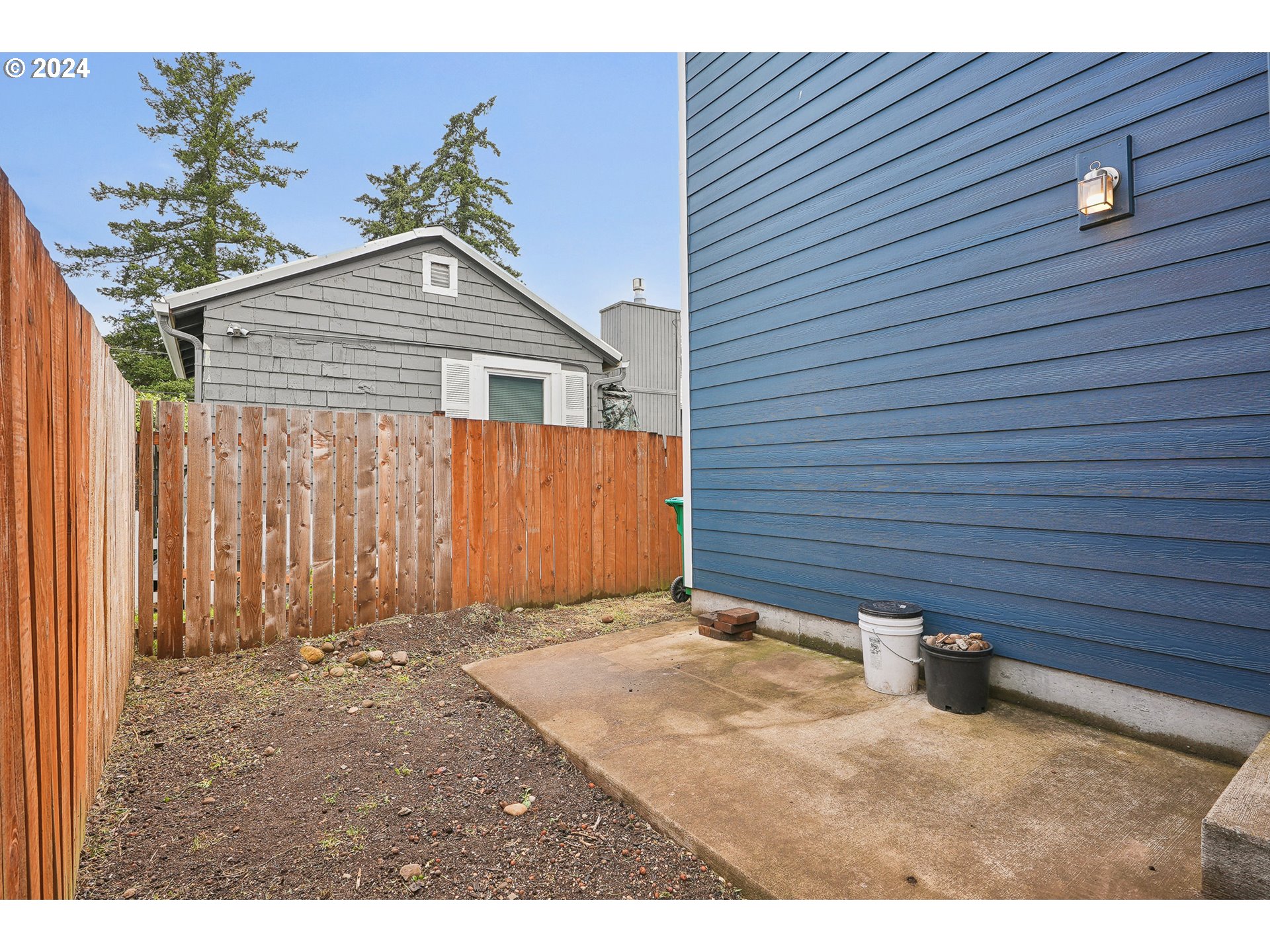 123 SE 119TH AVE