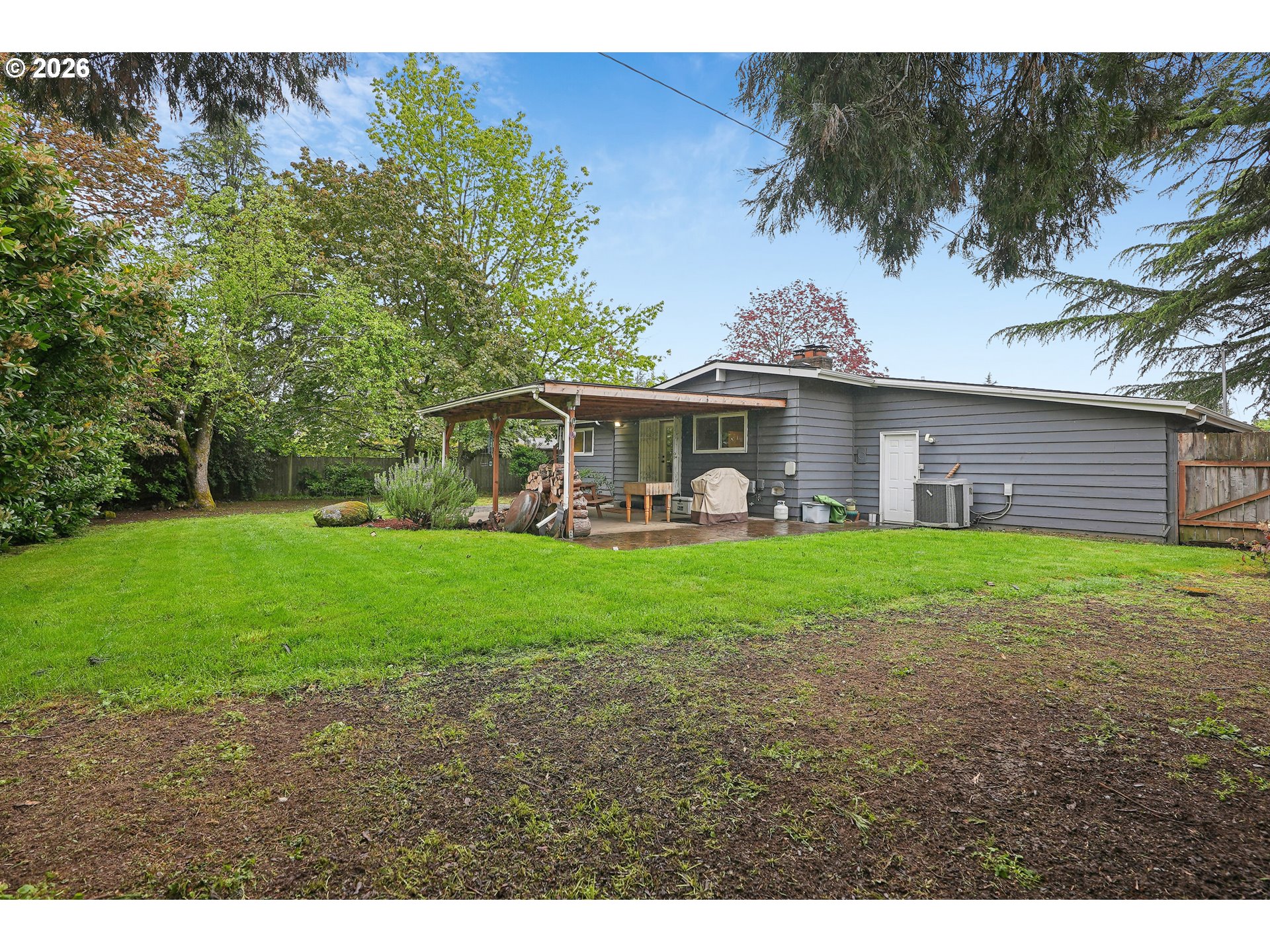13243 NE SACRAMENTO DR