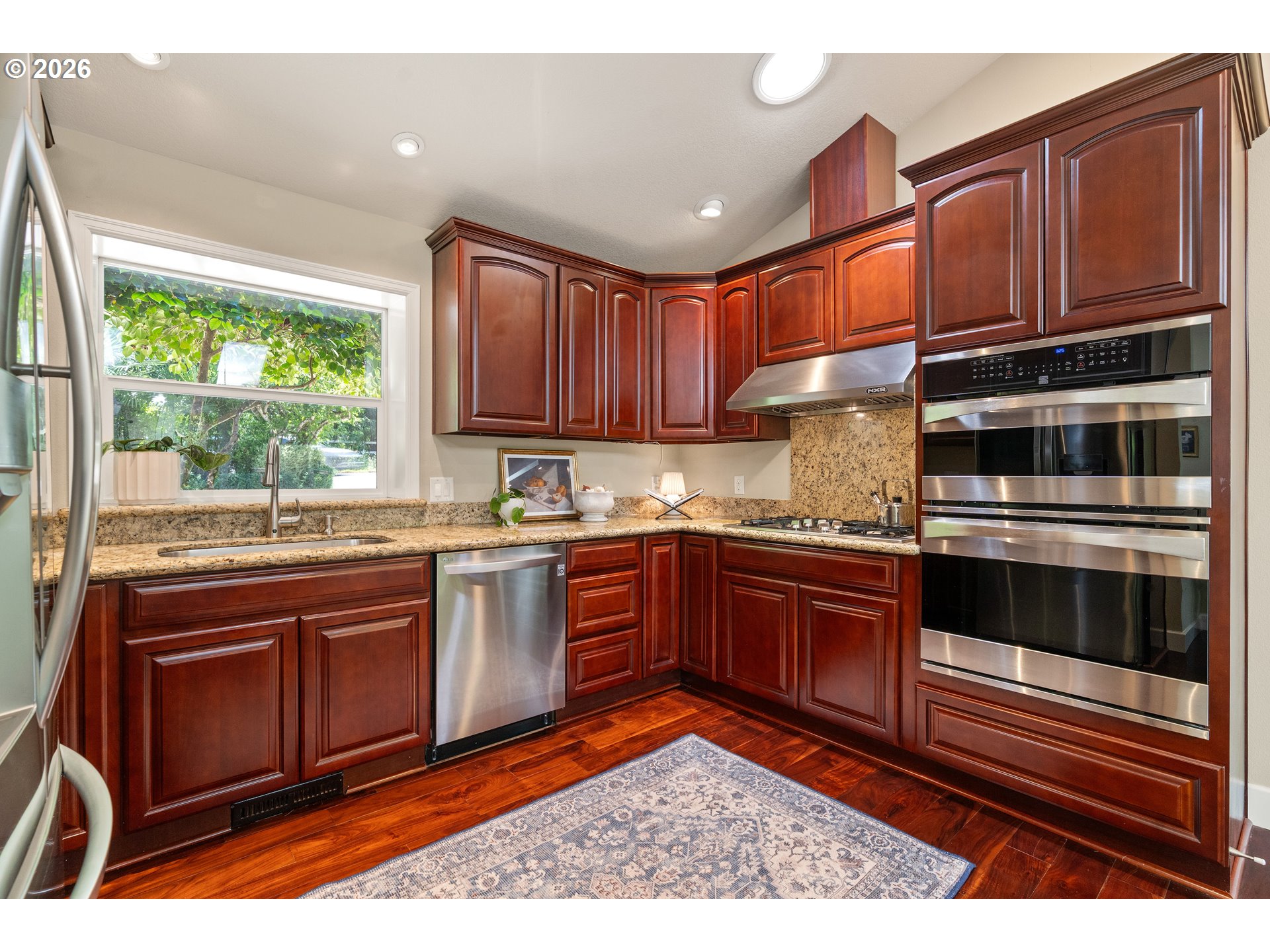 1005 S SHORE BLVD