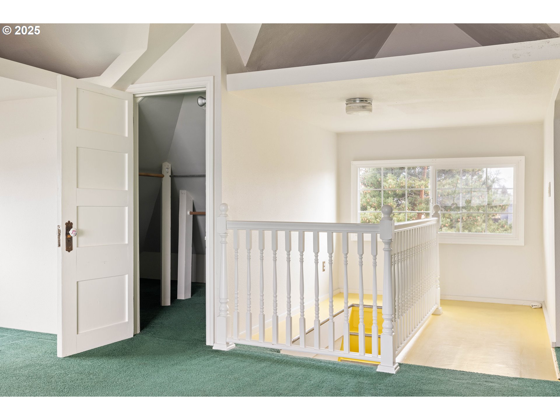 600 NE 72ND AVE