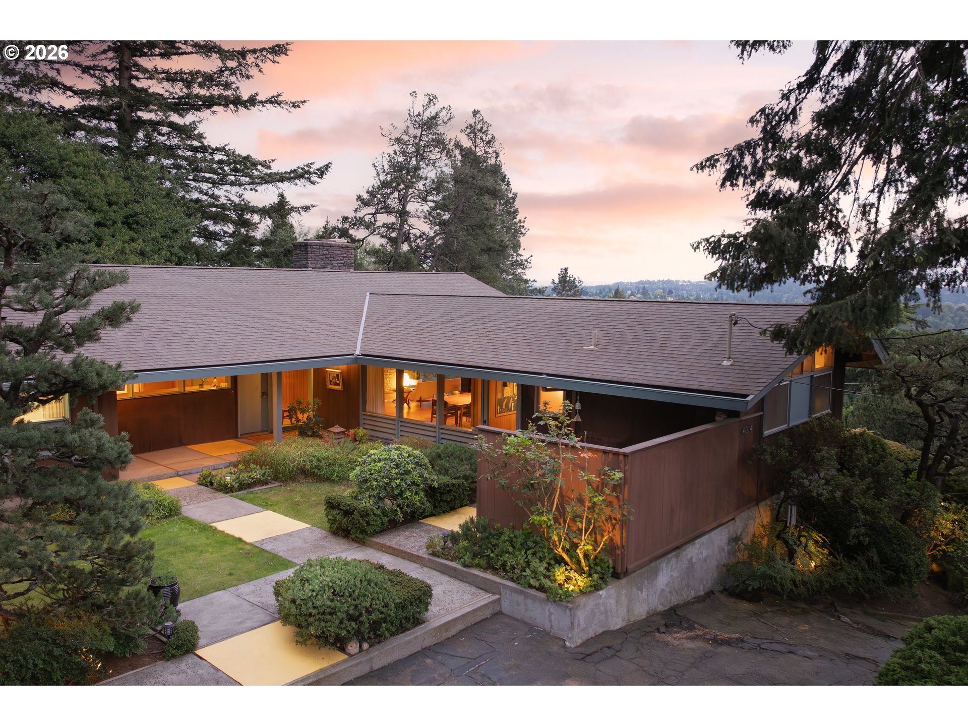 4014 SW ALTADENA AVE