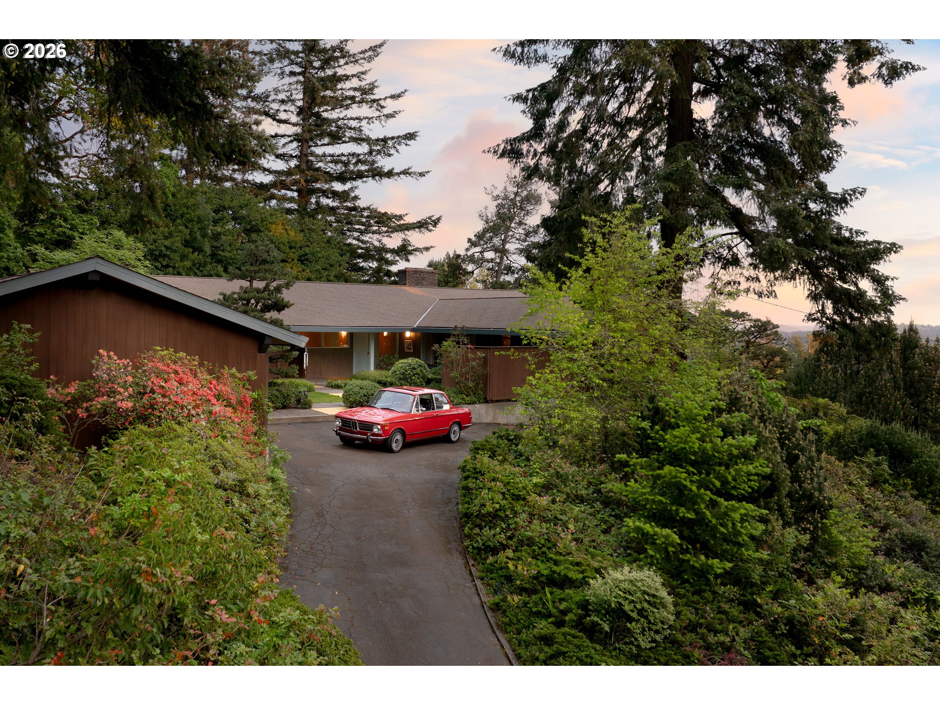 4014 SW ALTADENA AVE